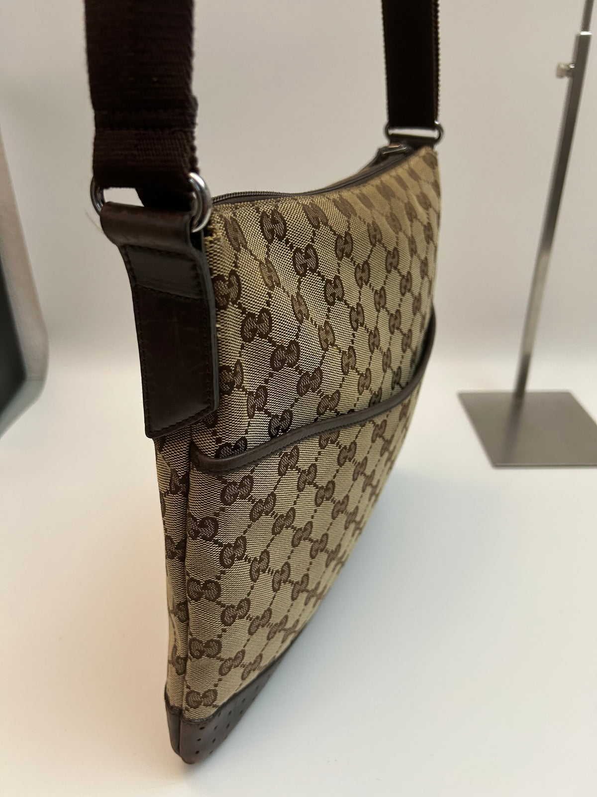 Gucci Messenger