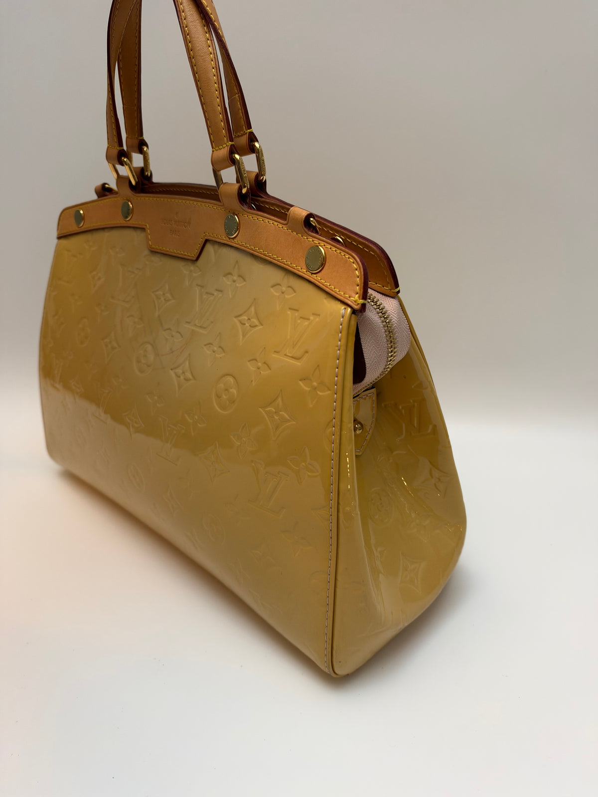 Louis Vuitton Brea MM