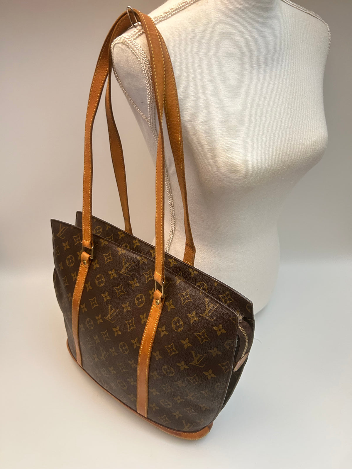 Louis Vuitton Babylone