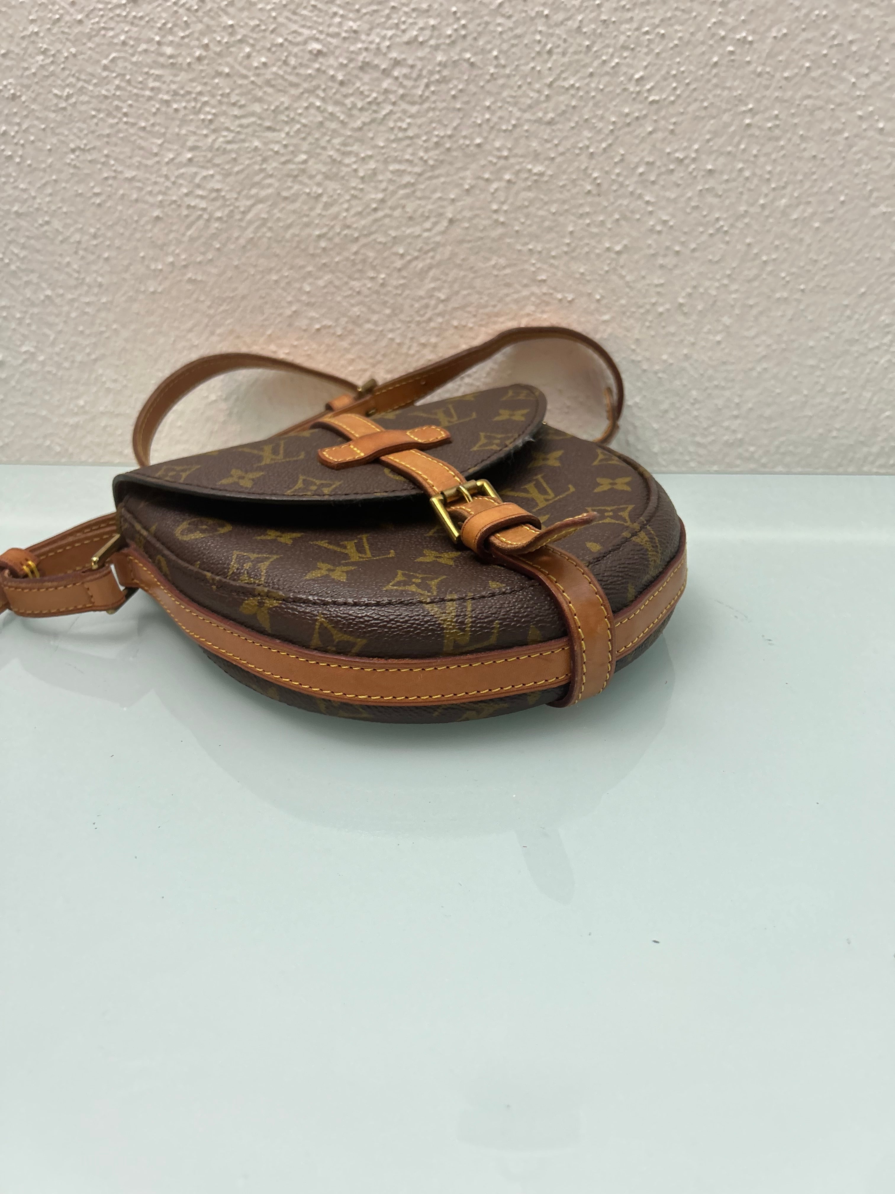 Louis Vuitton Chantilly