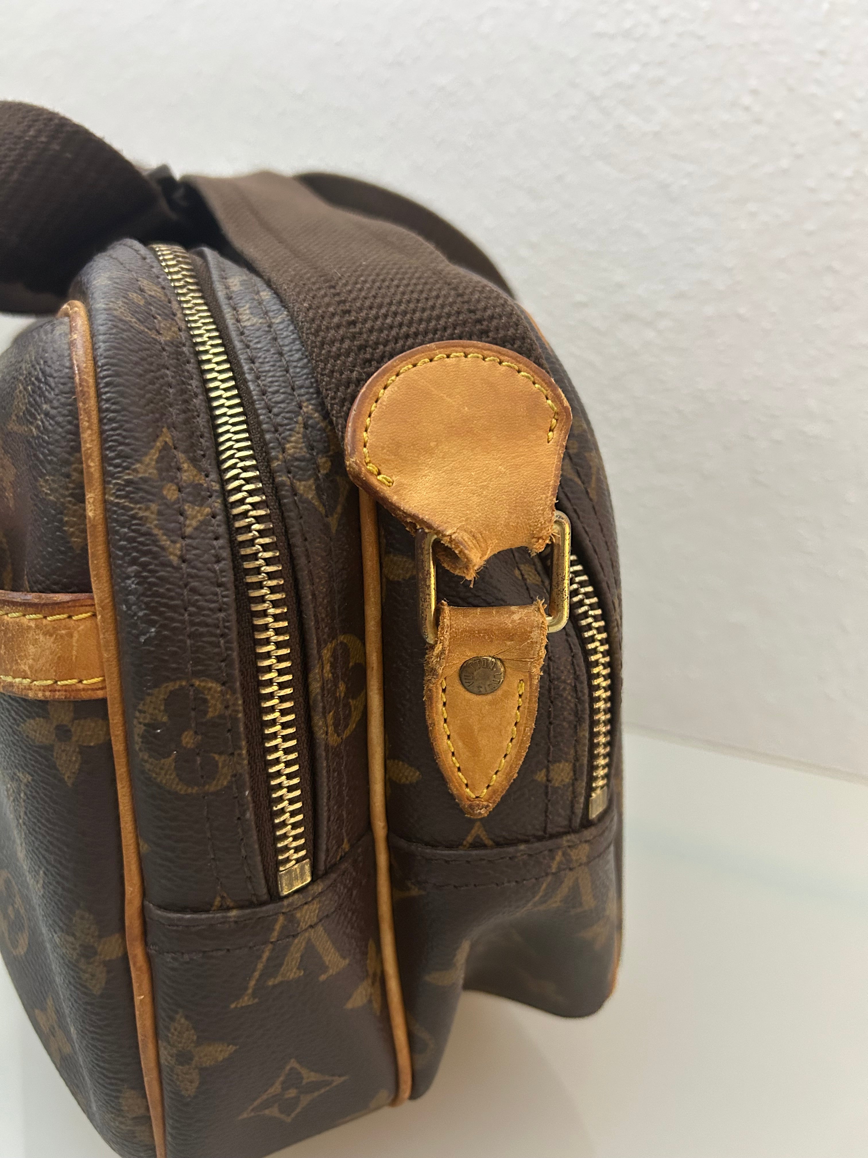Louis Vuitton Reporter