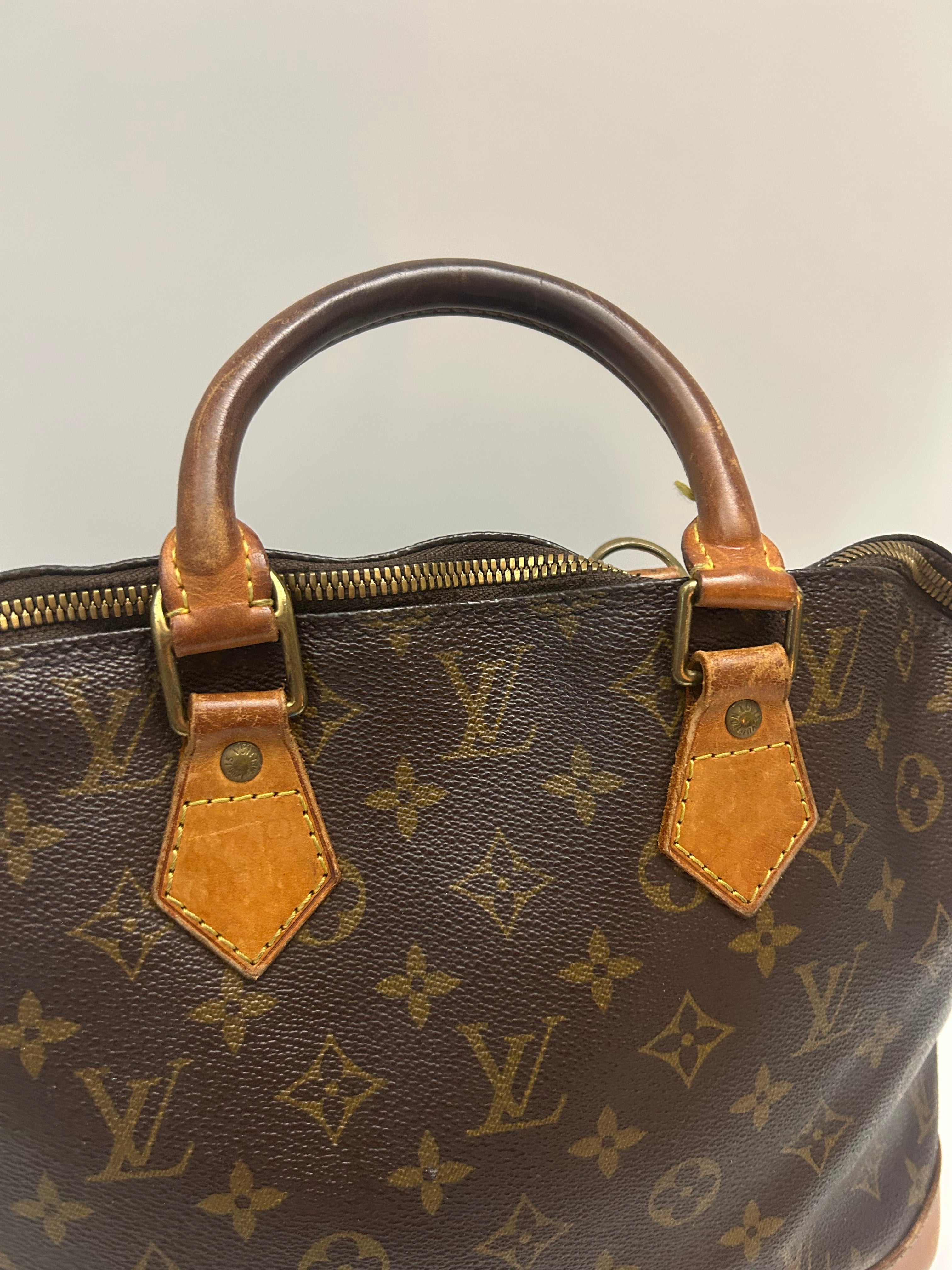 Louis Vuitton Alma