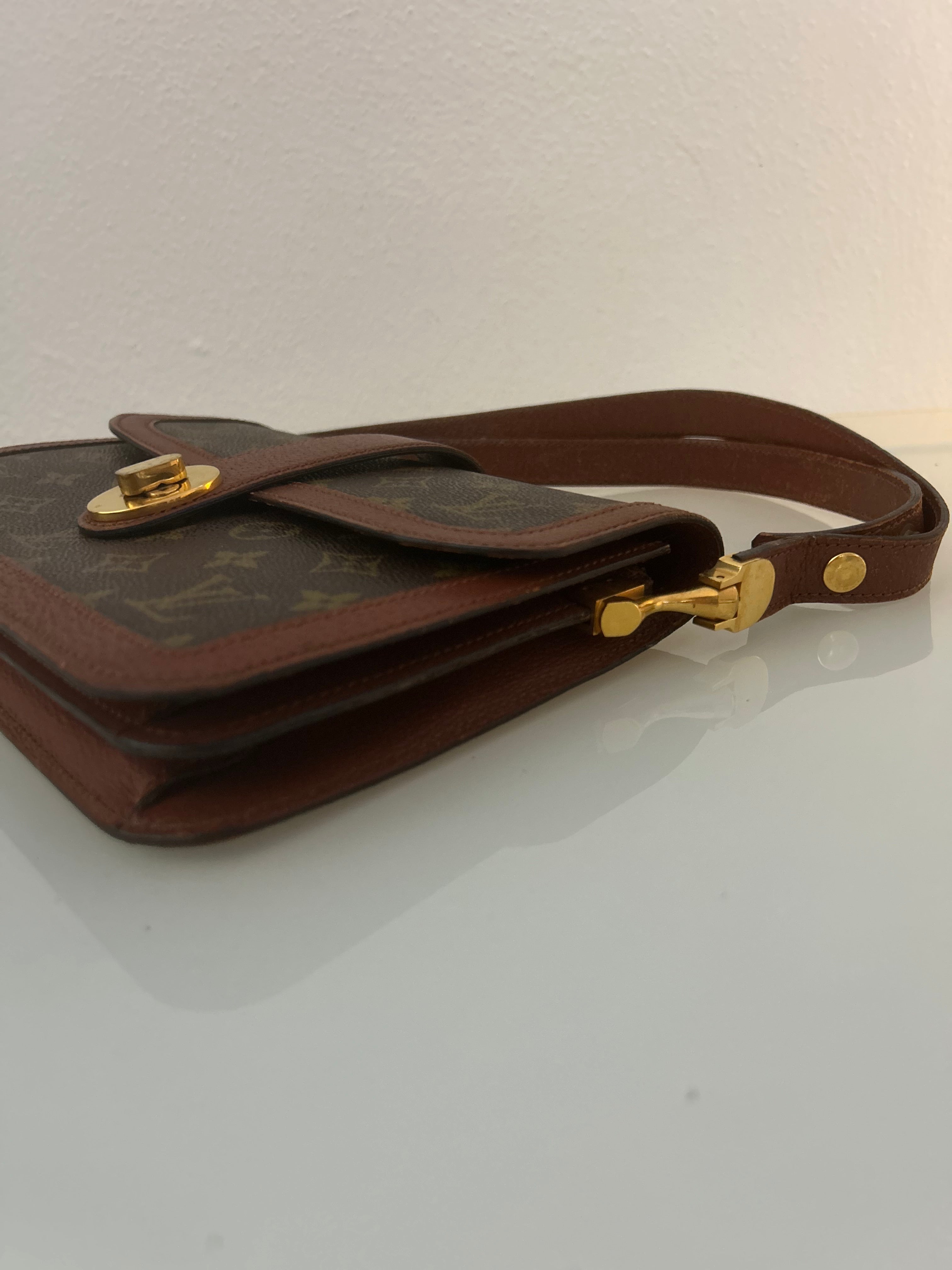 Louis Vuitton Dauphine