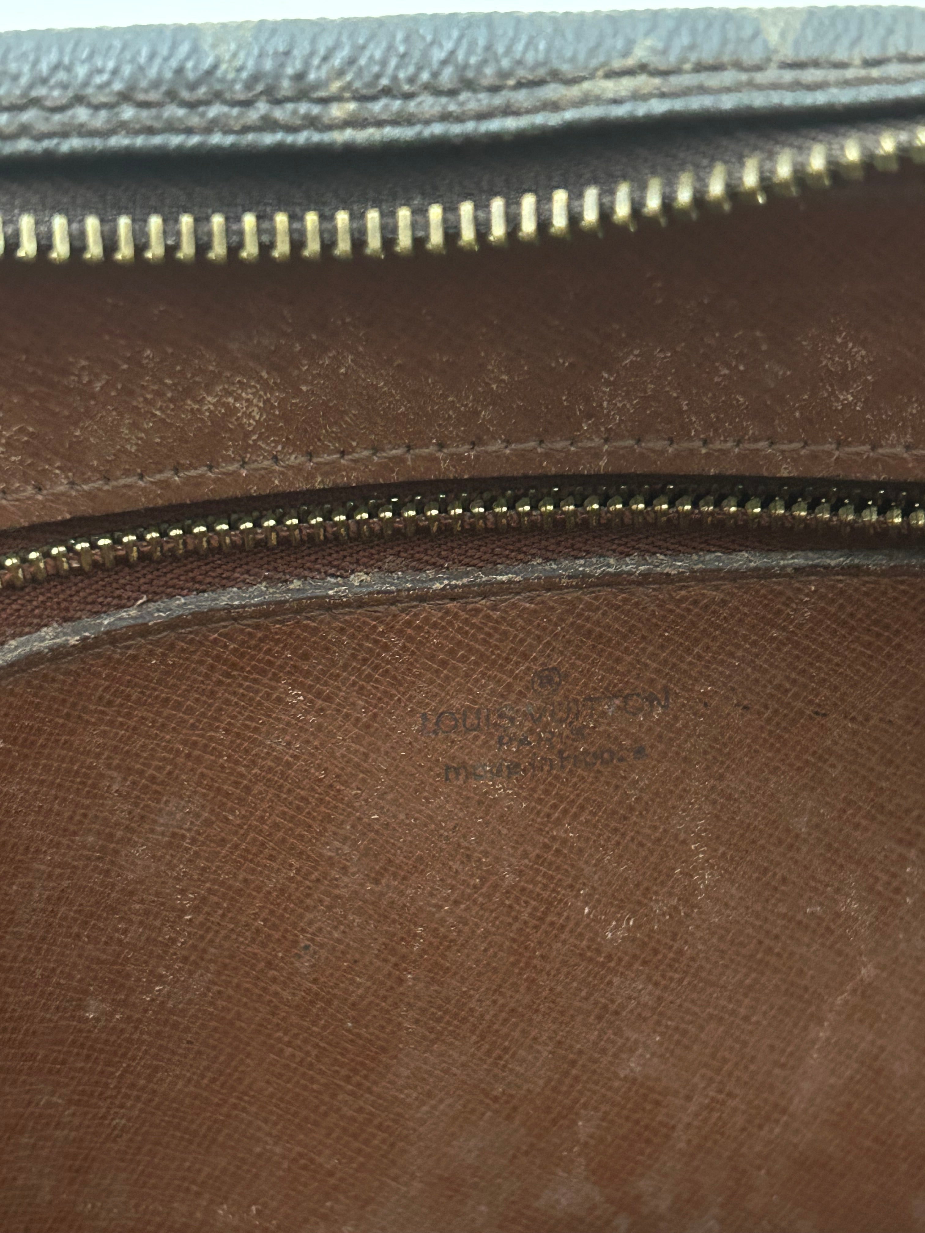 Louis Vuitton Clutch