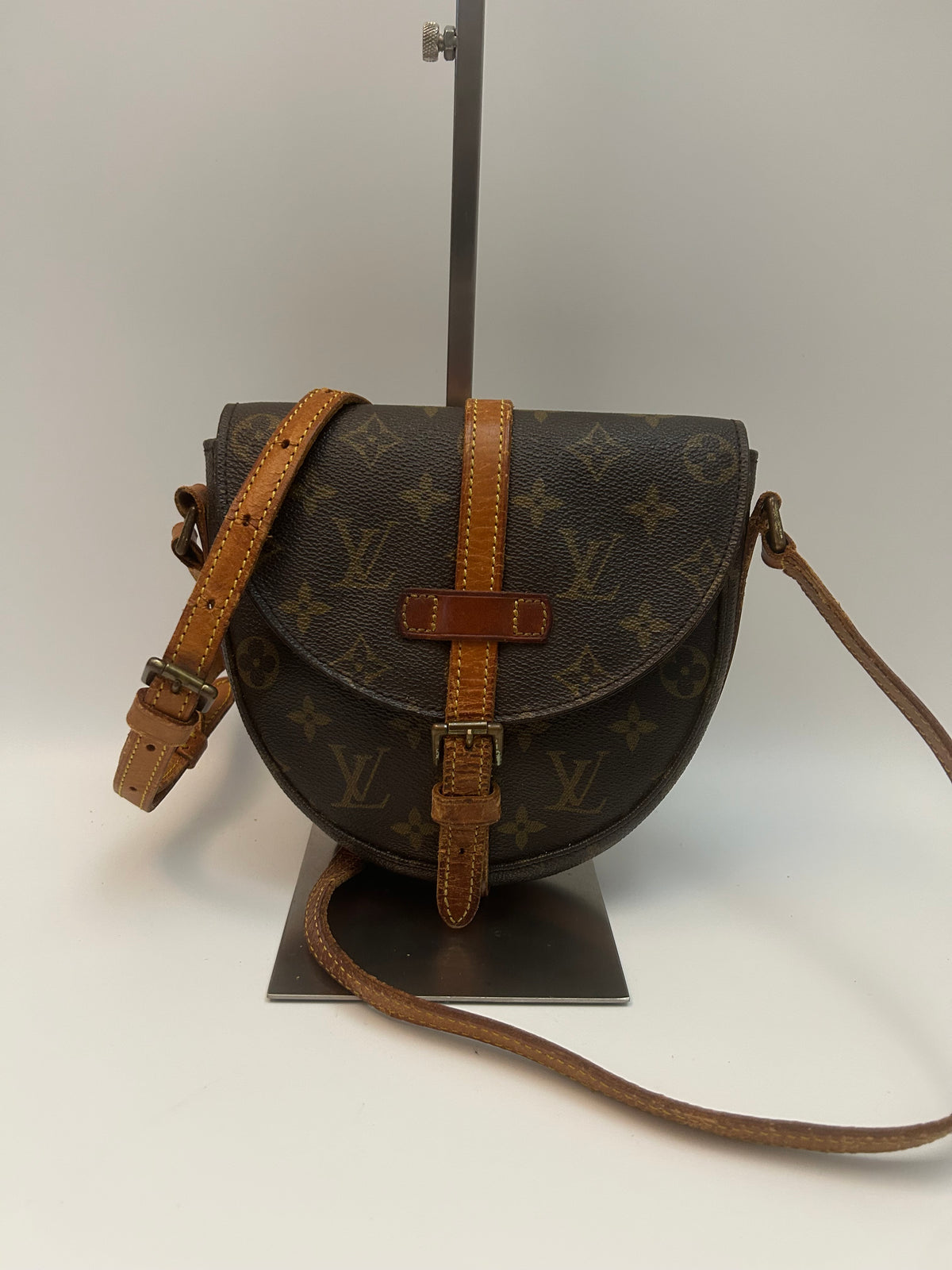 Louis Vuitton Chantilly PM