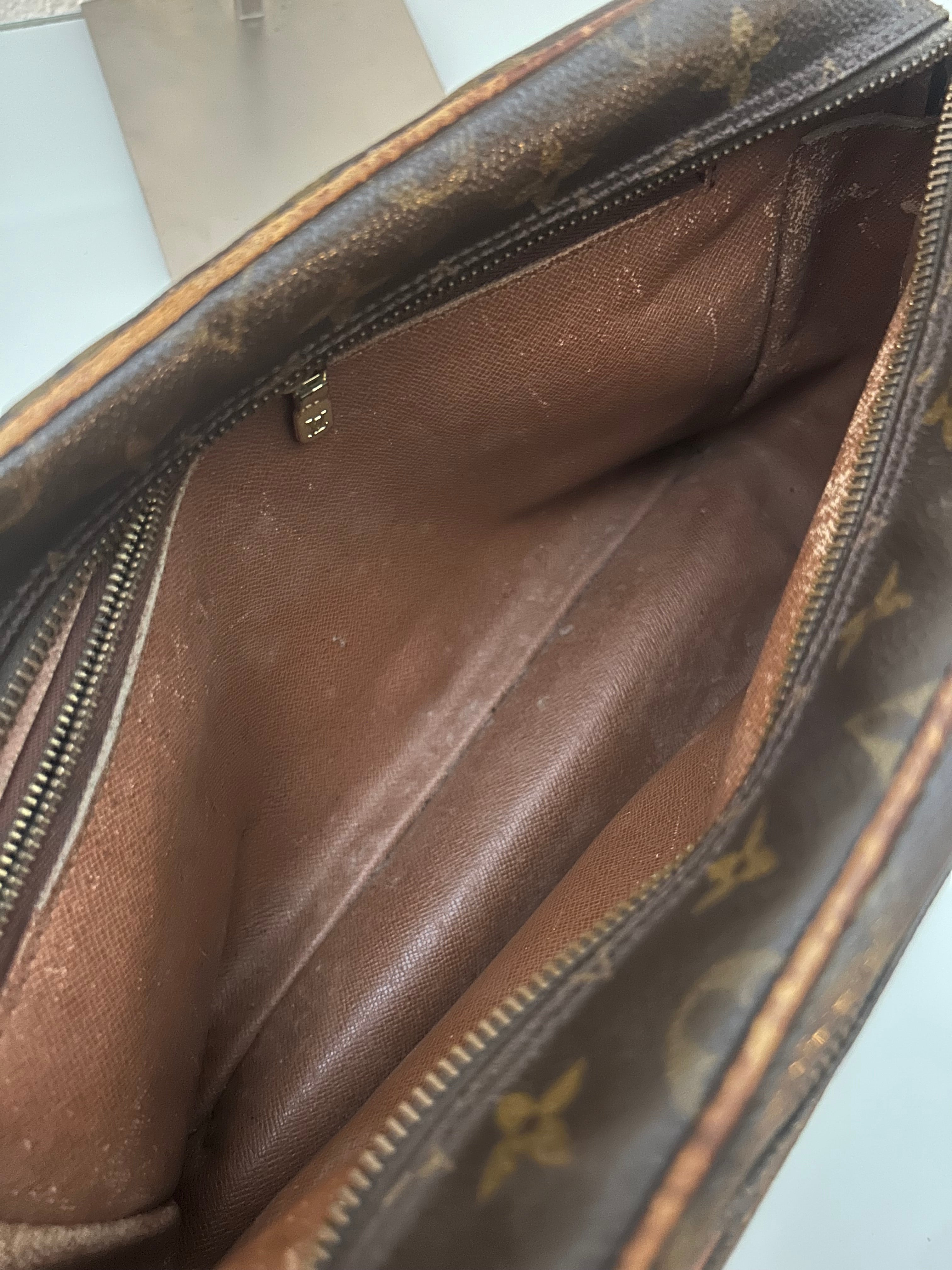 Louis Vuitton Nile