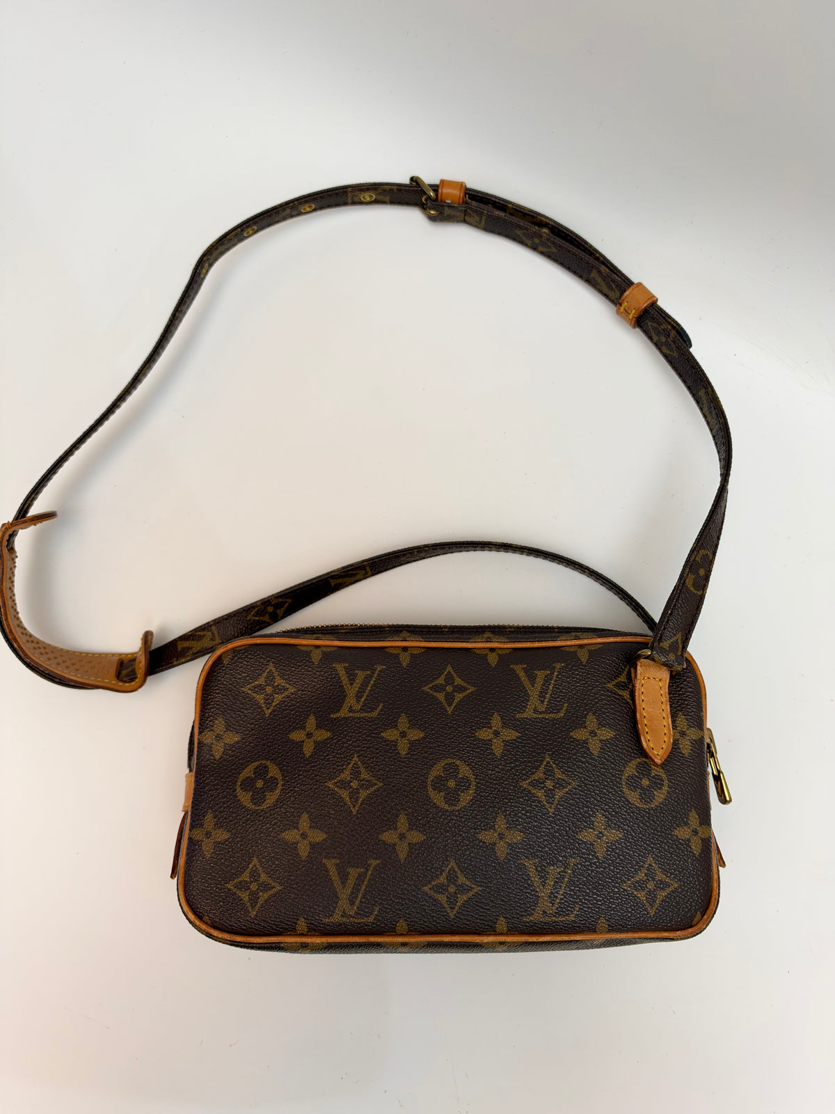 Louis Vuitton Pochette Marly Bandoulière