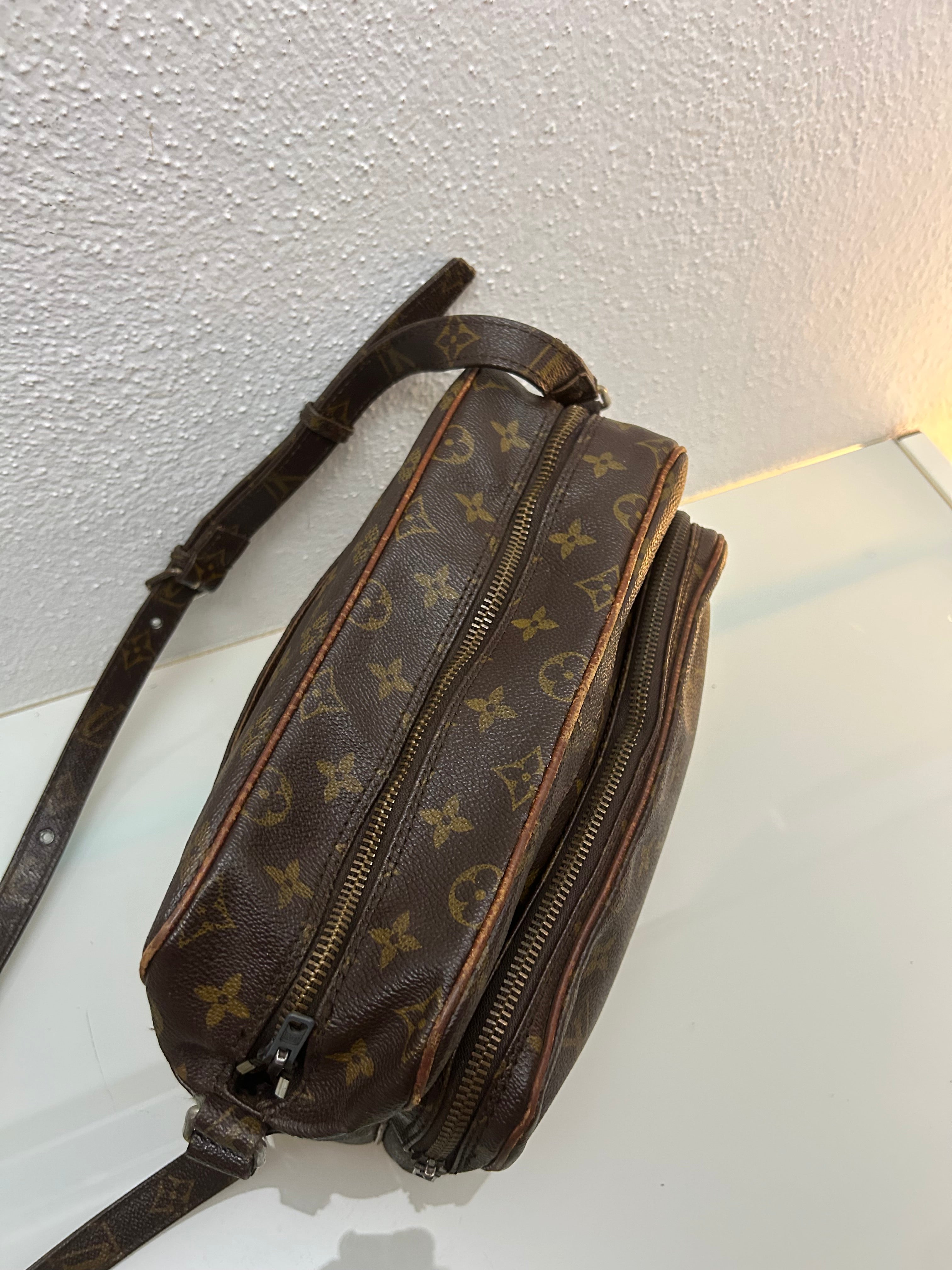 Louis Vuitton Nile