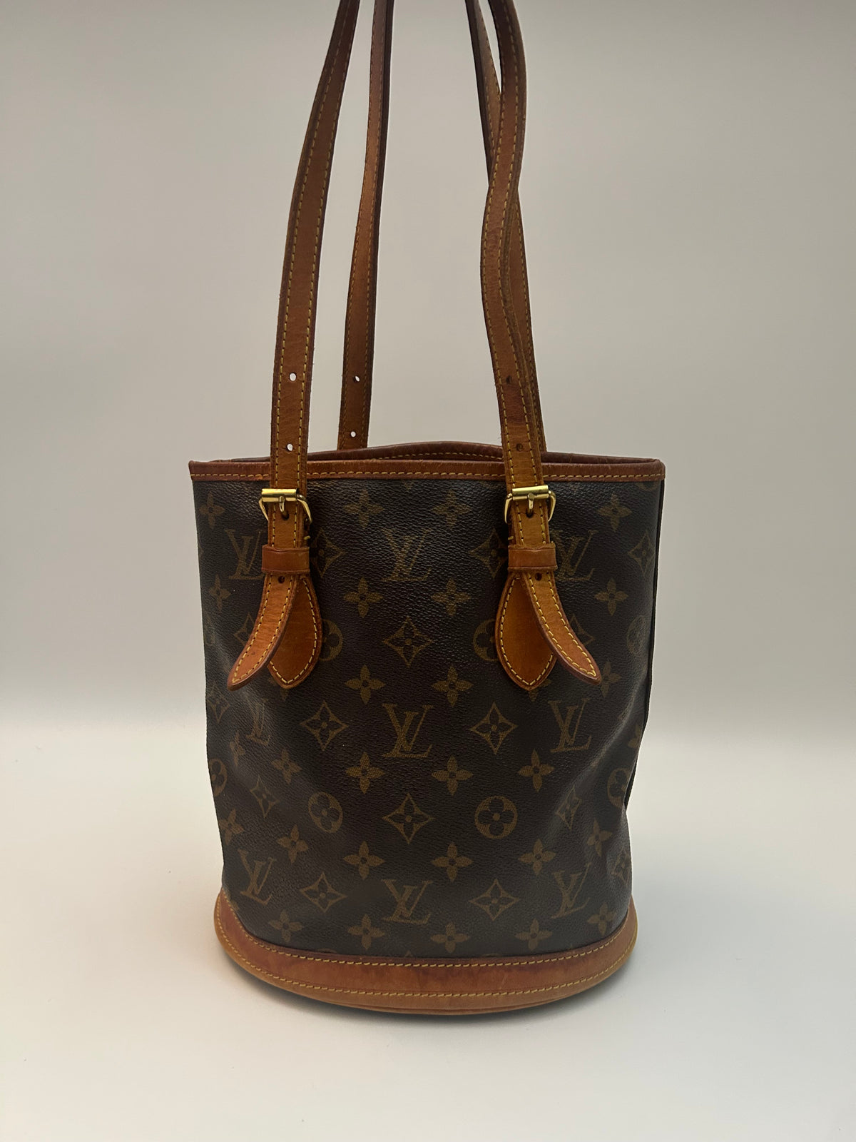 Louis Vuitton Petit Bucket