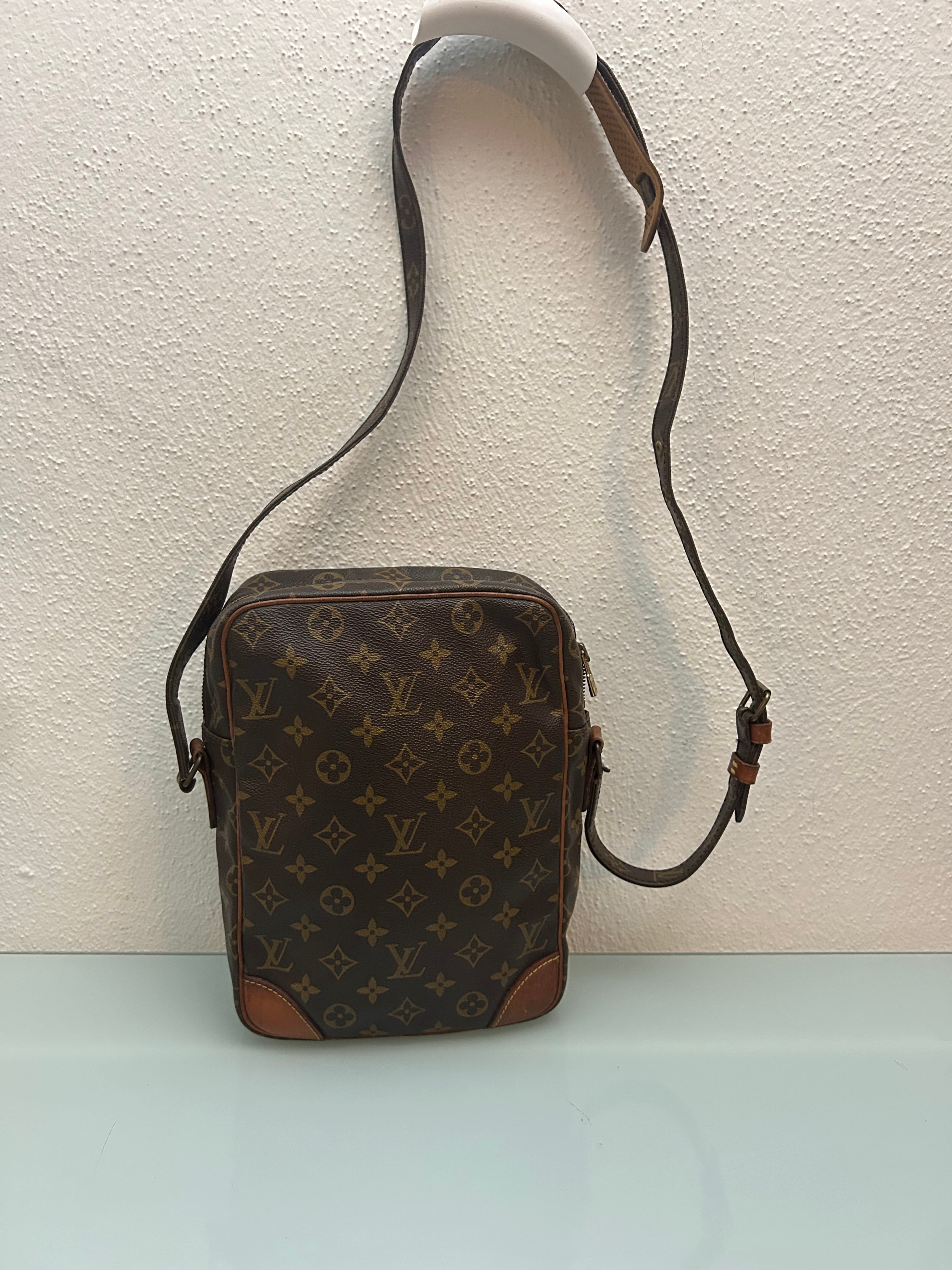 Louis Vuitton Danube GM
