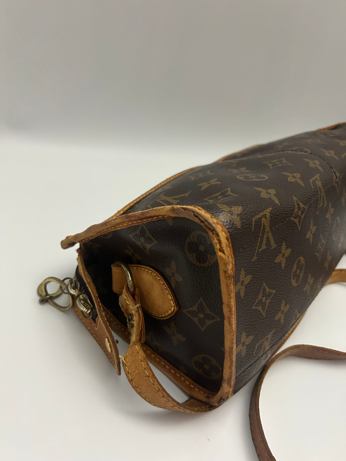 Louis Vuitton Popincourt