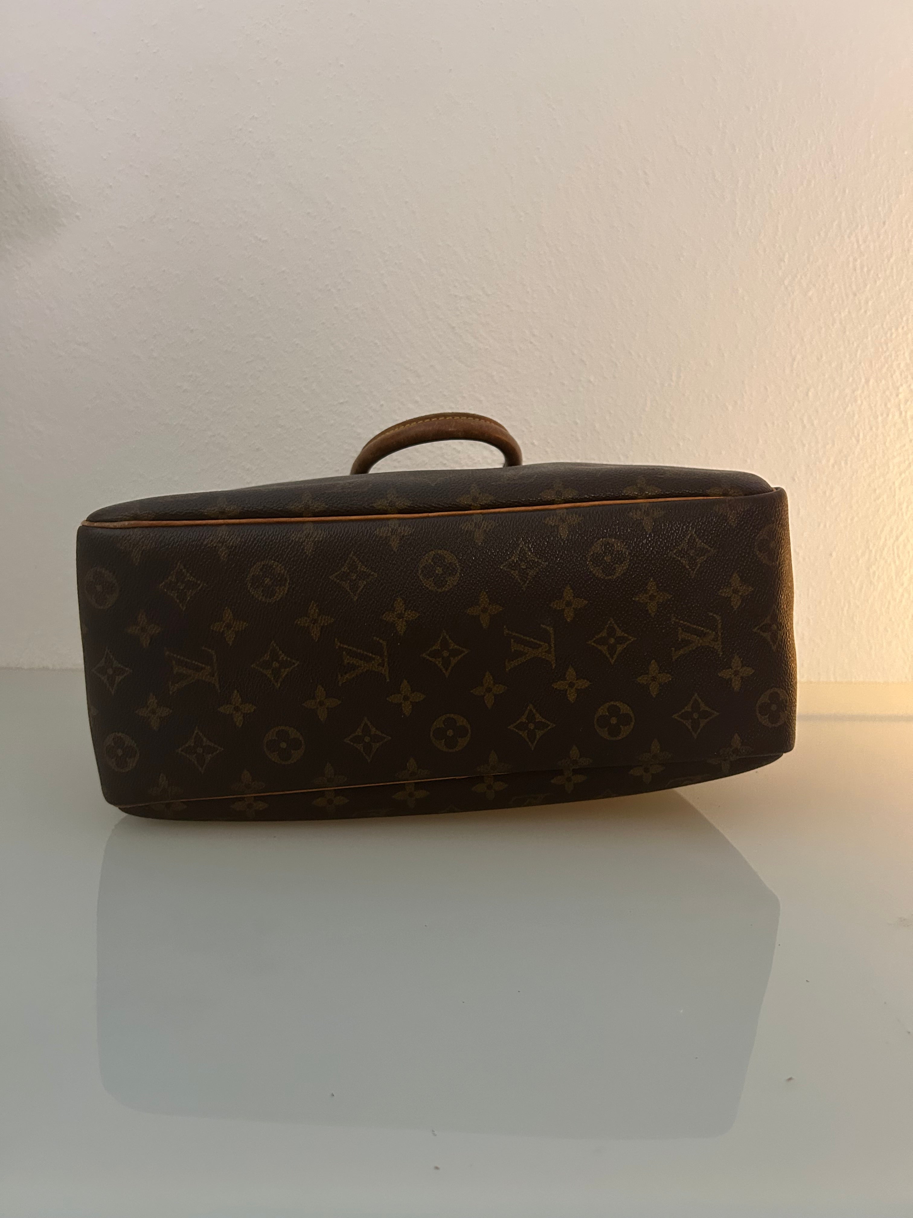 Louis Vuitton Deauville