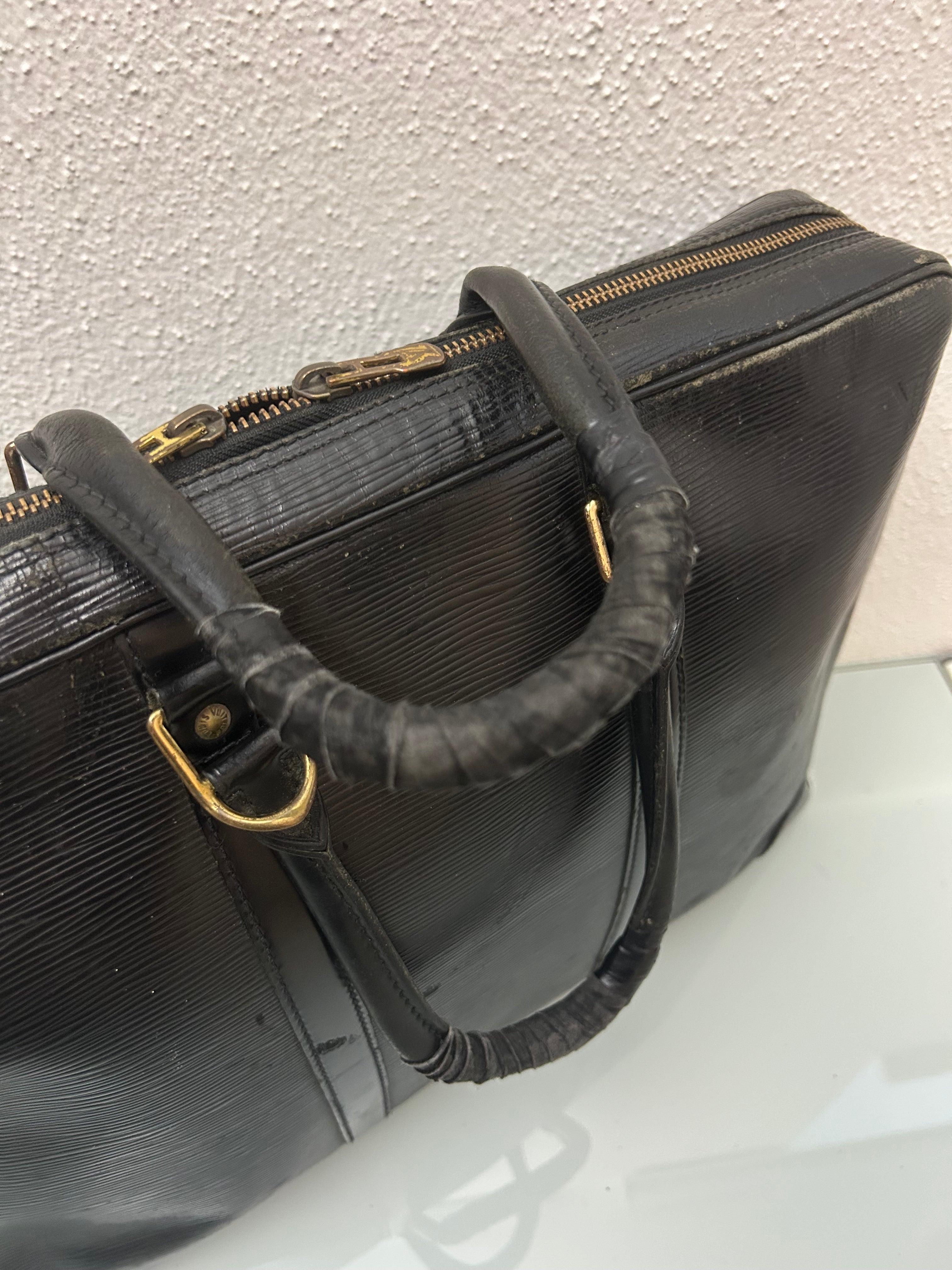 Louis Vuitton Epi Porte Document