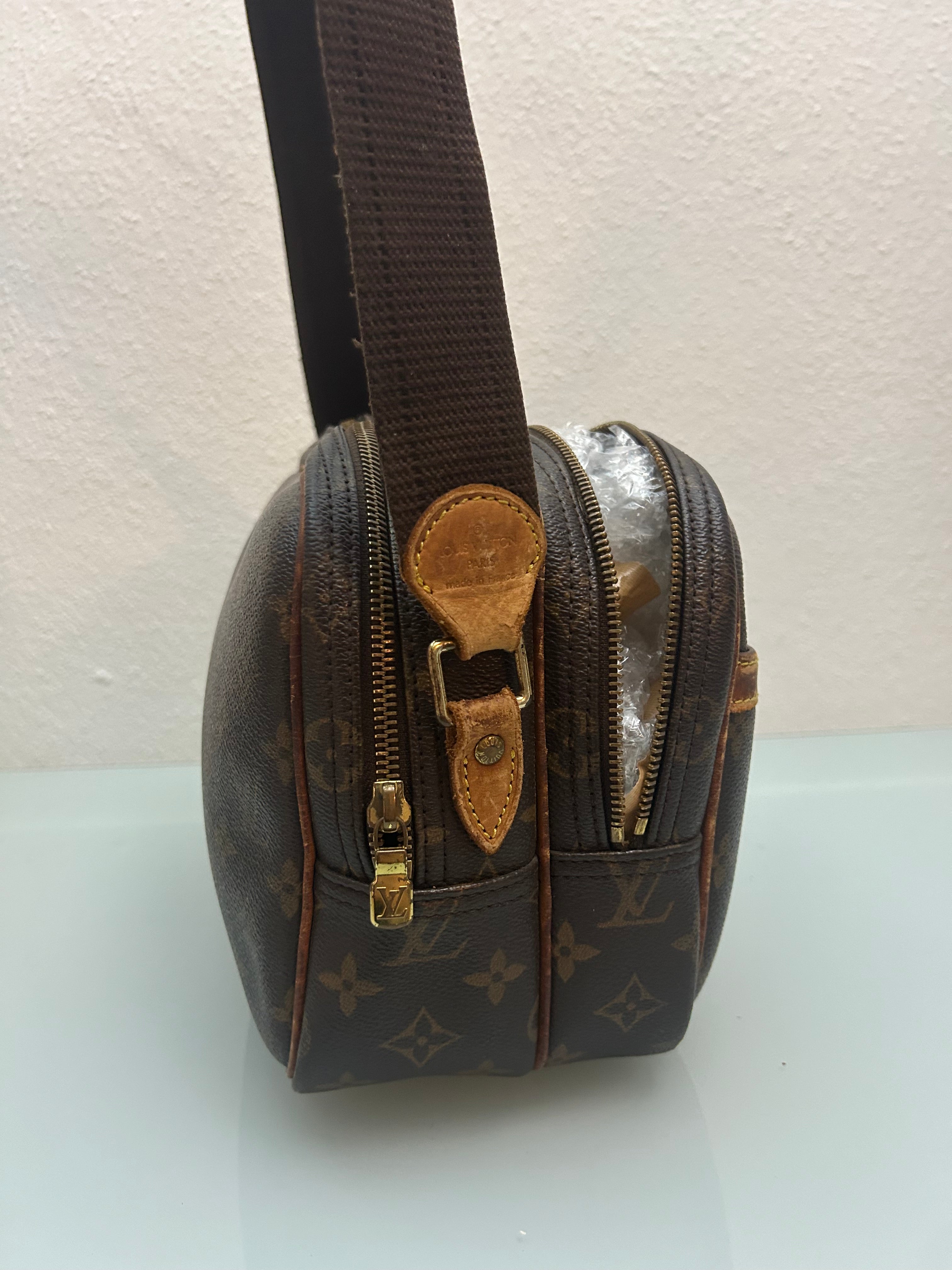 Louis Vuitton Reporter