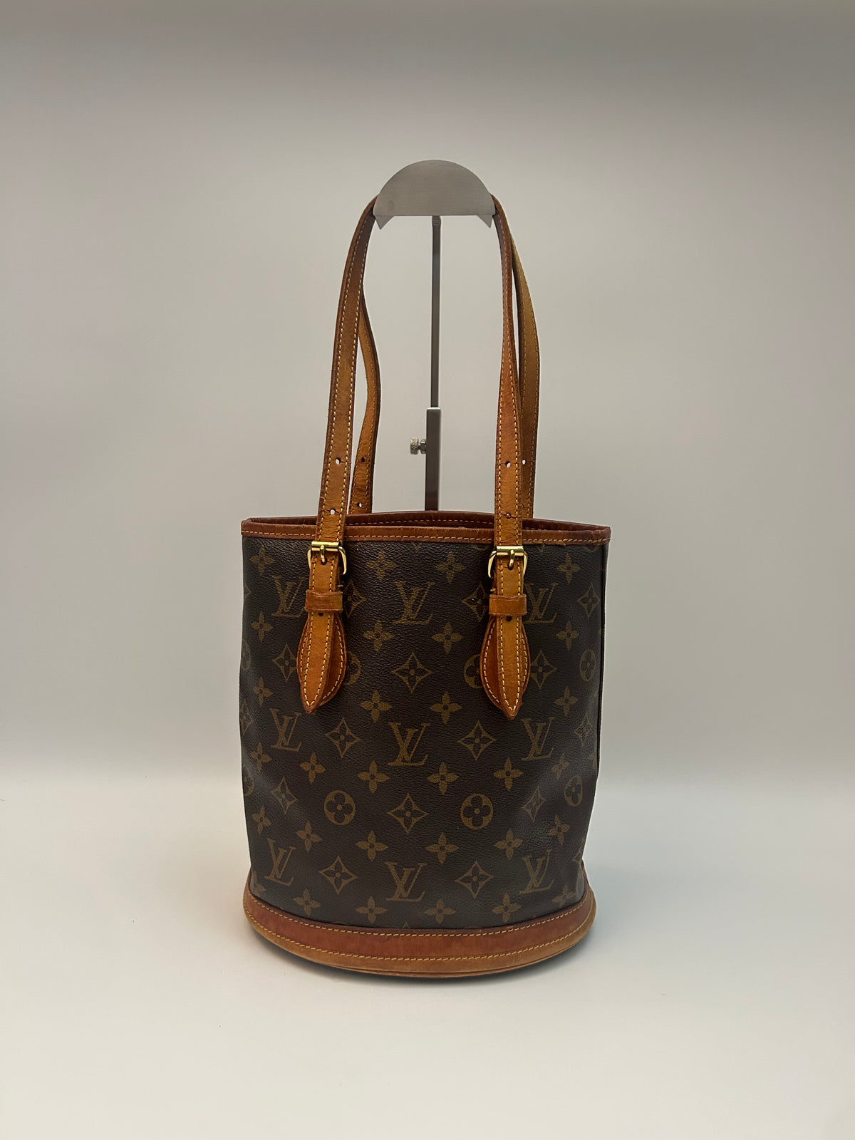 Louis Vuitton Petit Bucket