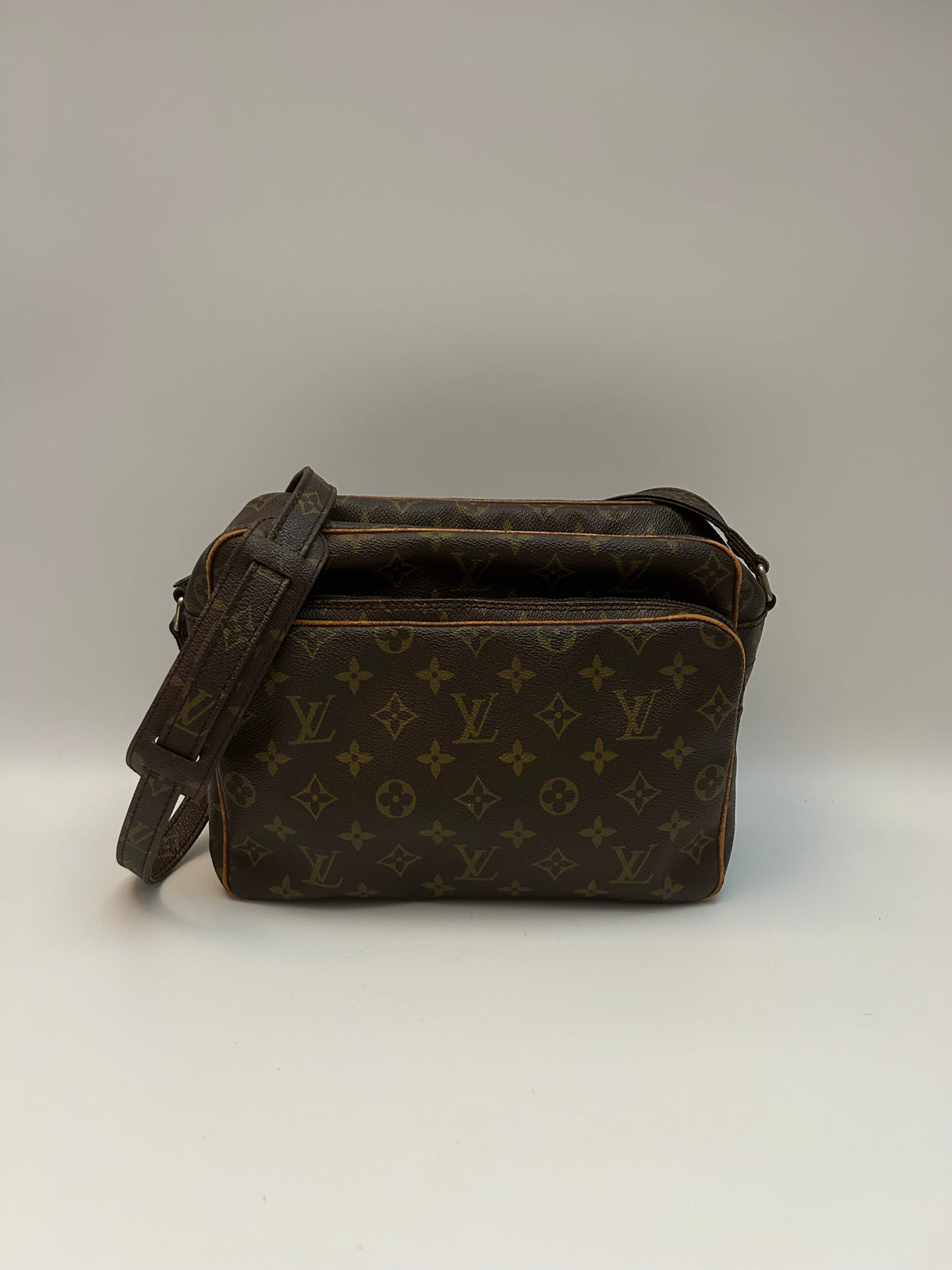 Louis Vuitton Nile