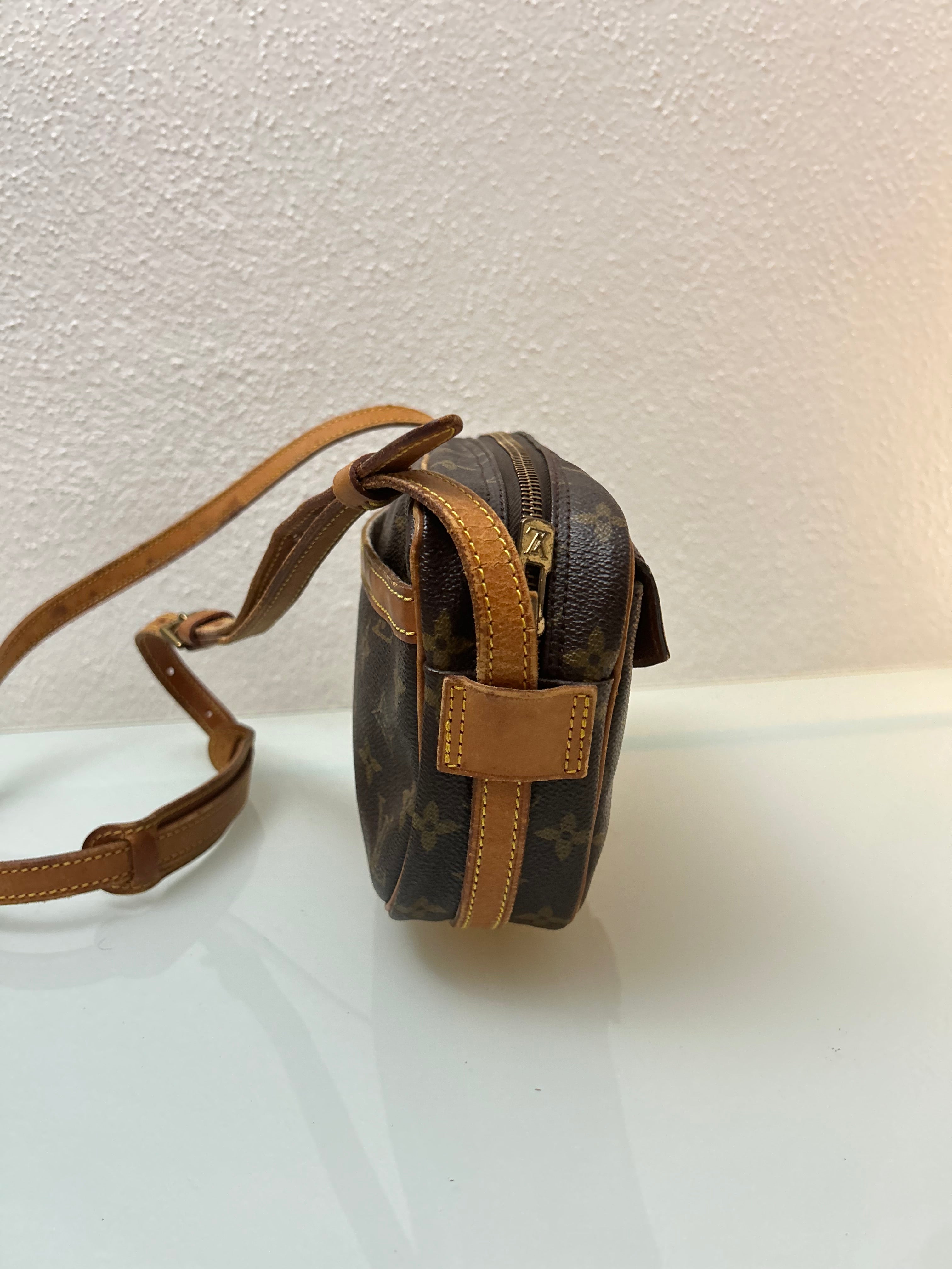 Louis Vuitton Jeune Fille PM