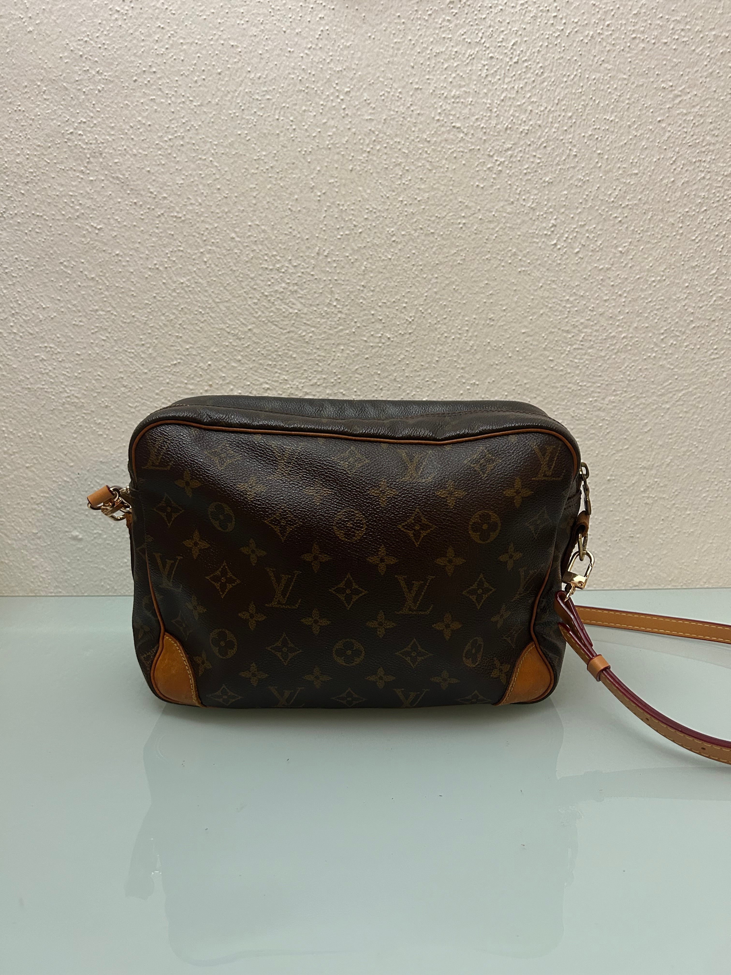 Louis Vuitton Nile