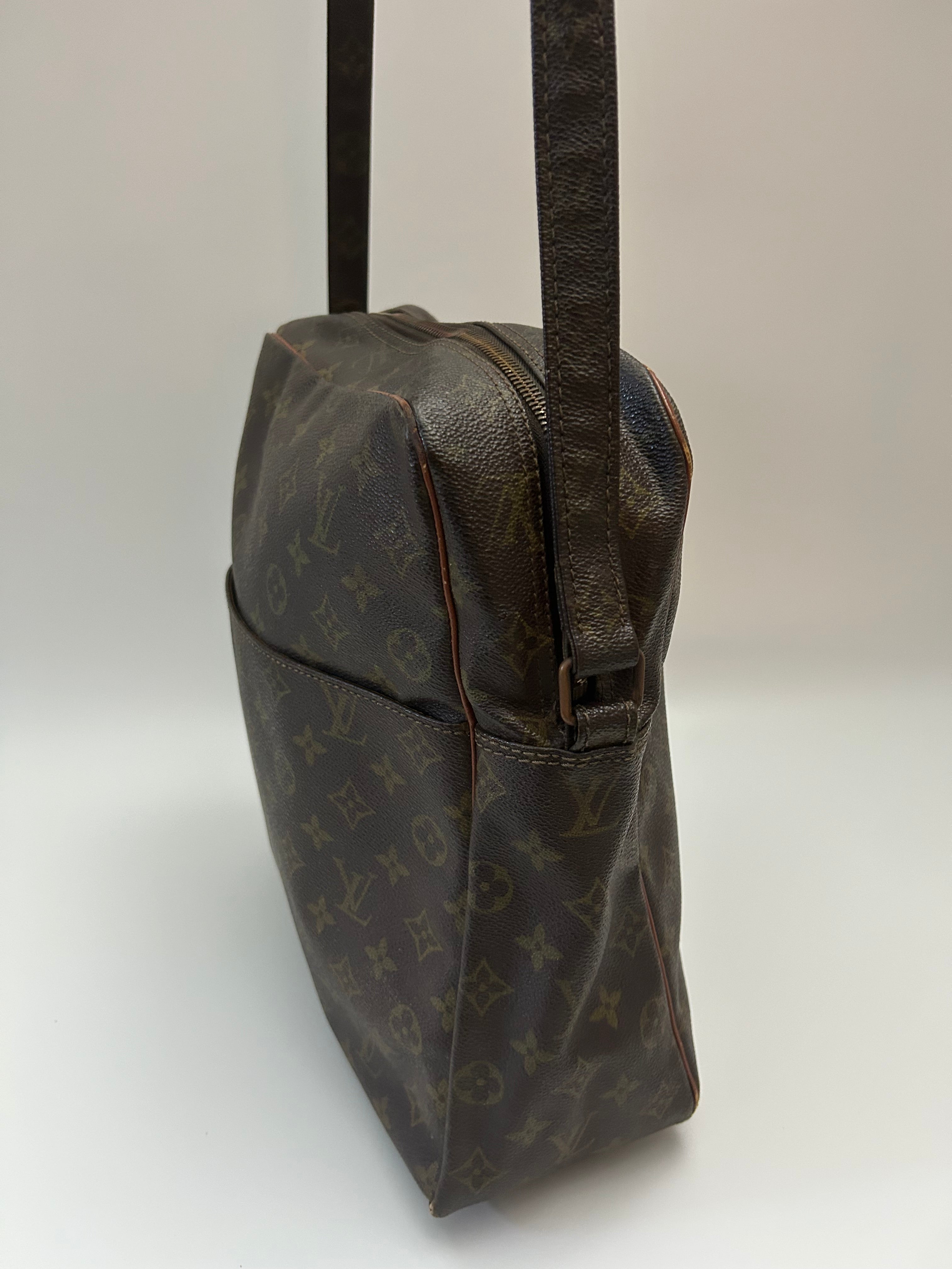 Louis Vuitton Marcau GM