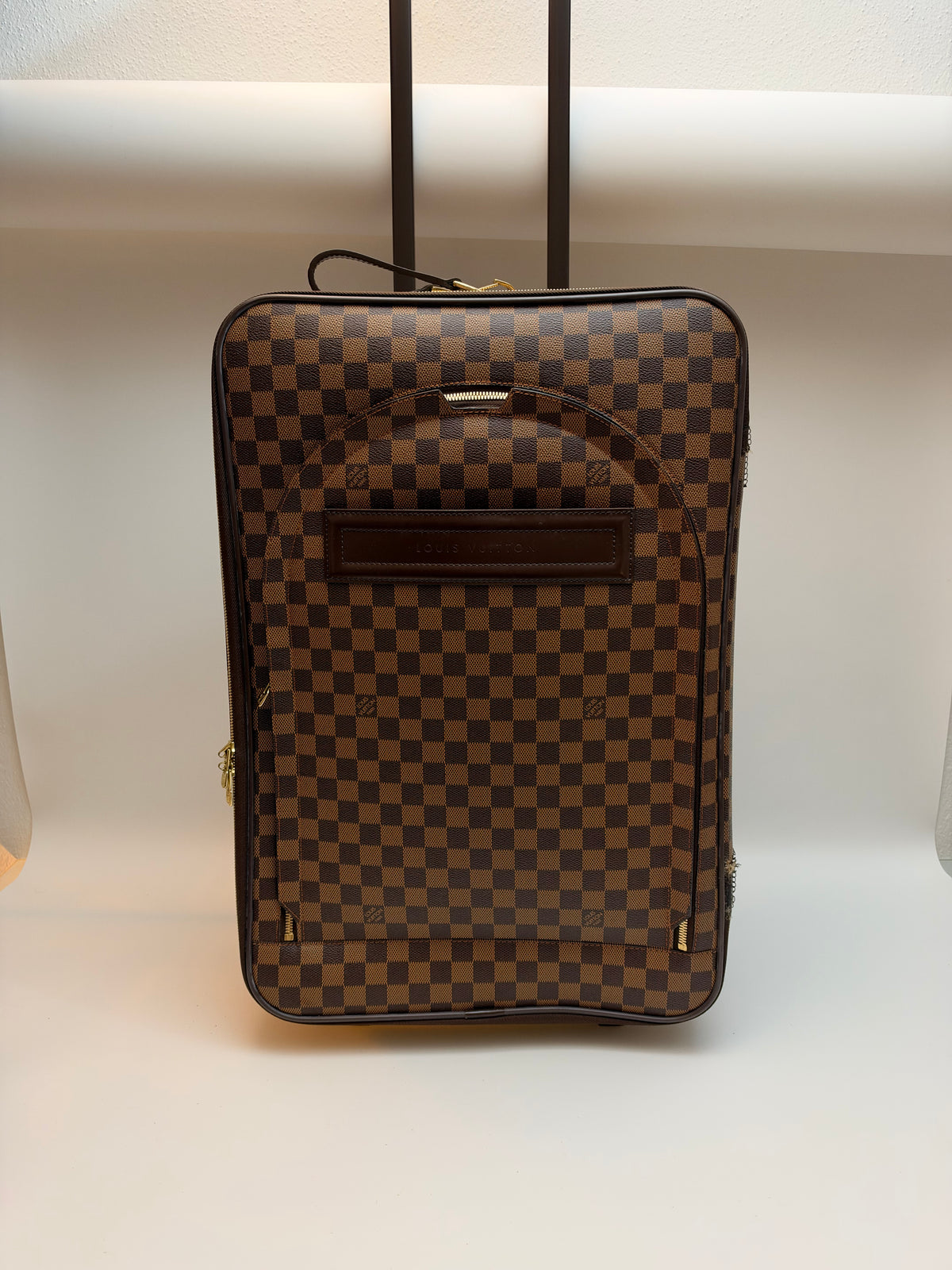 Louis Vuitton Pegase 55 Damier