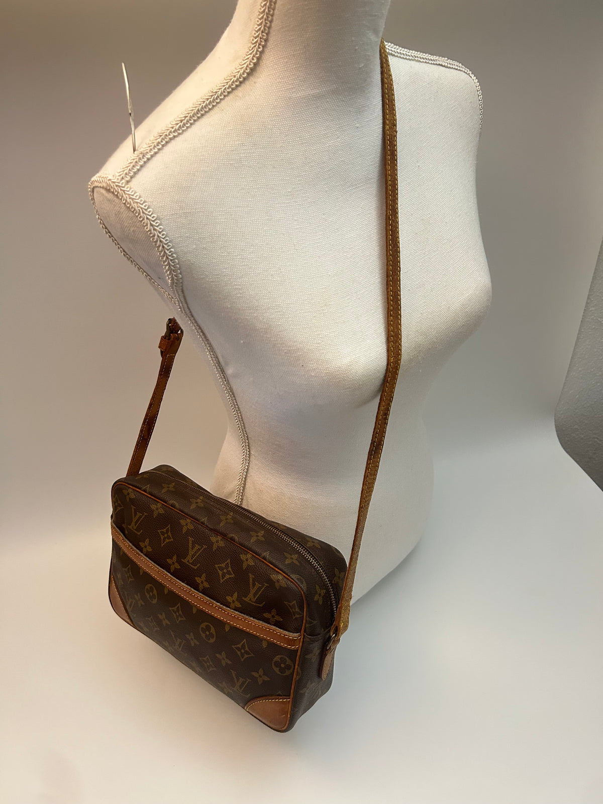 Louis Vuitton Trocadéro MM