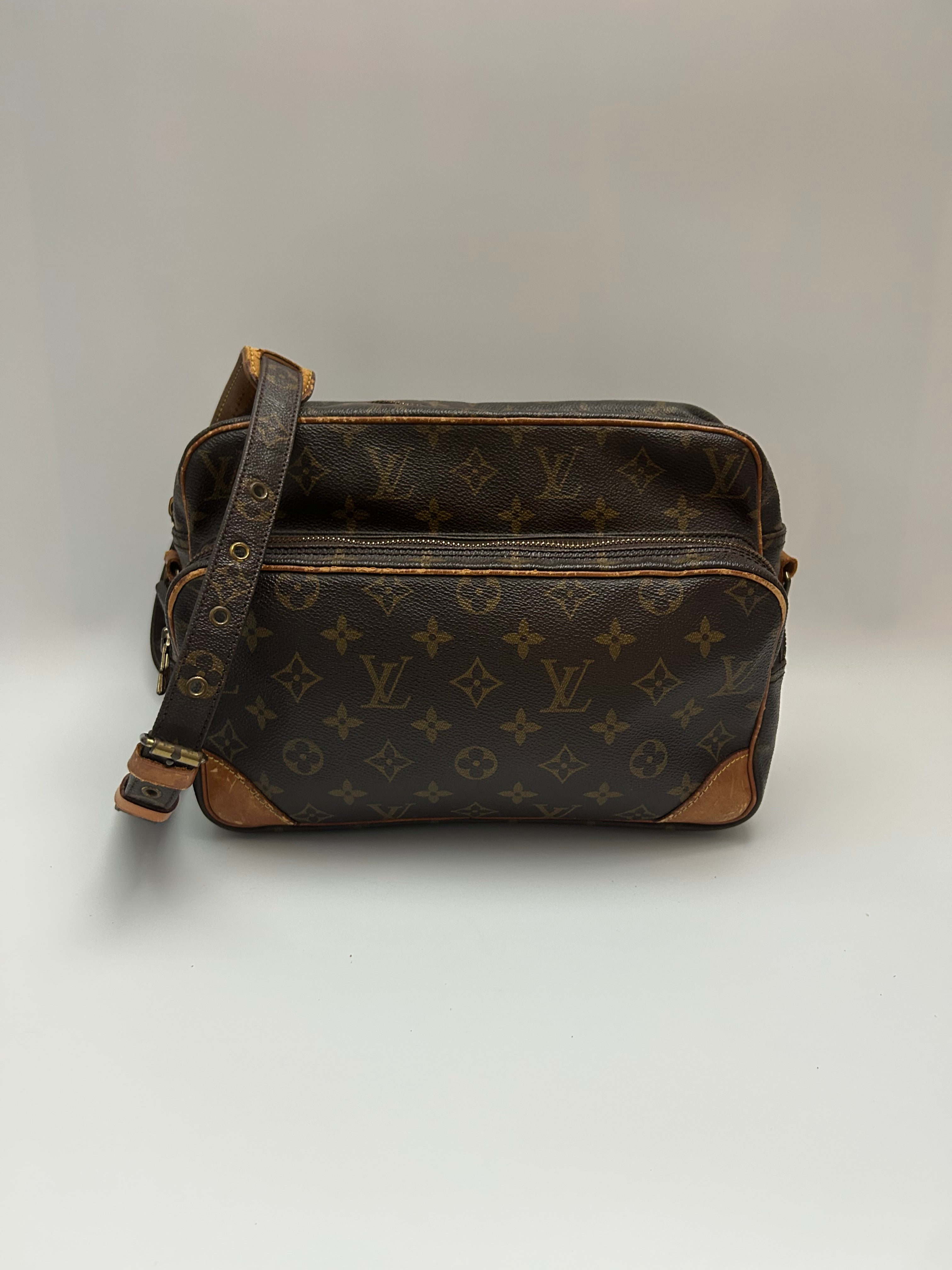 Louis Vuitton Nile