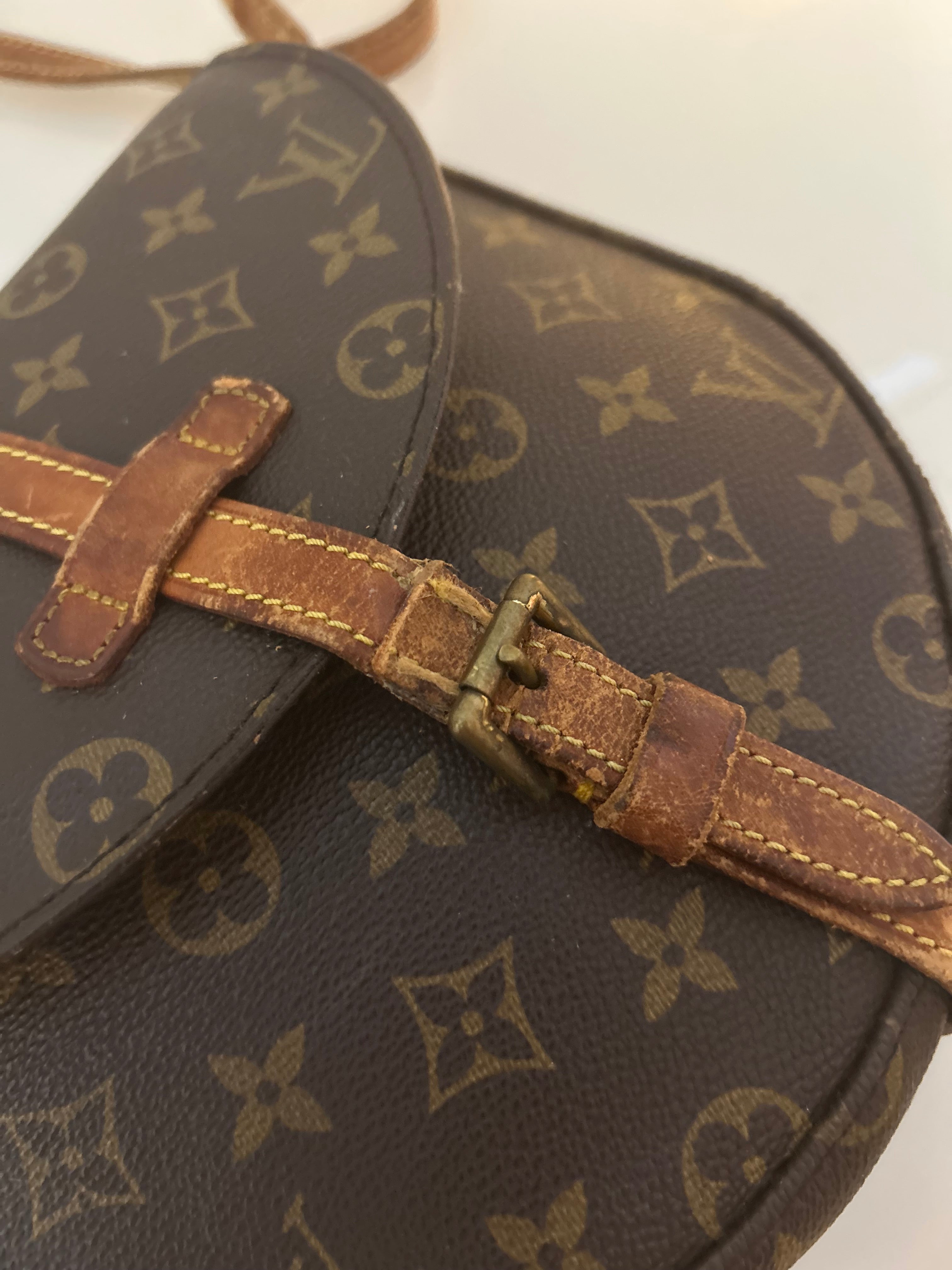 Louis Vuitton Chantilly