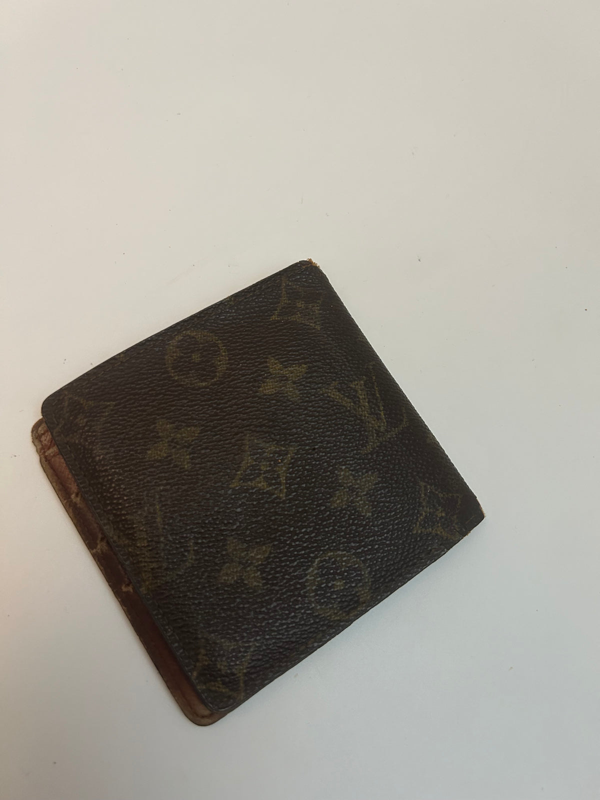 Louis Vuitton Pung