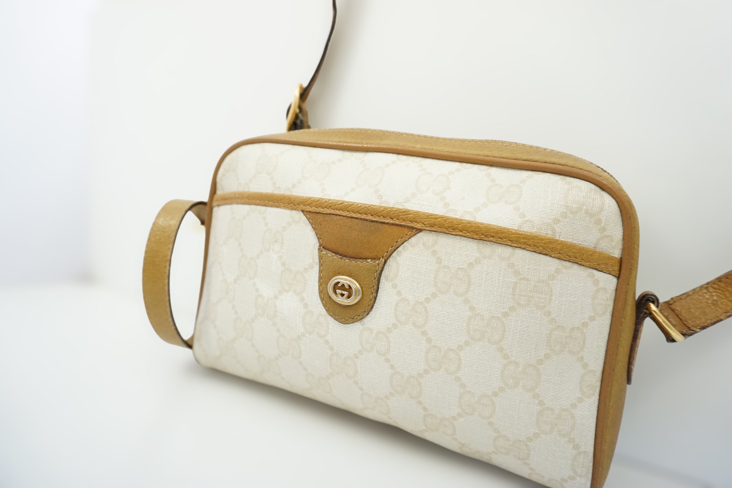 Gucci White Crossbody