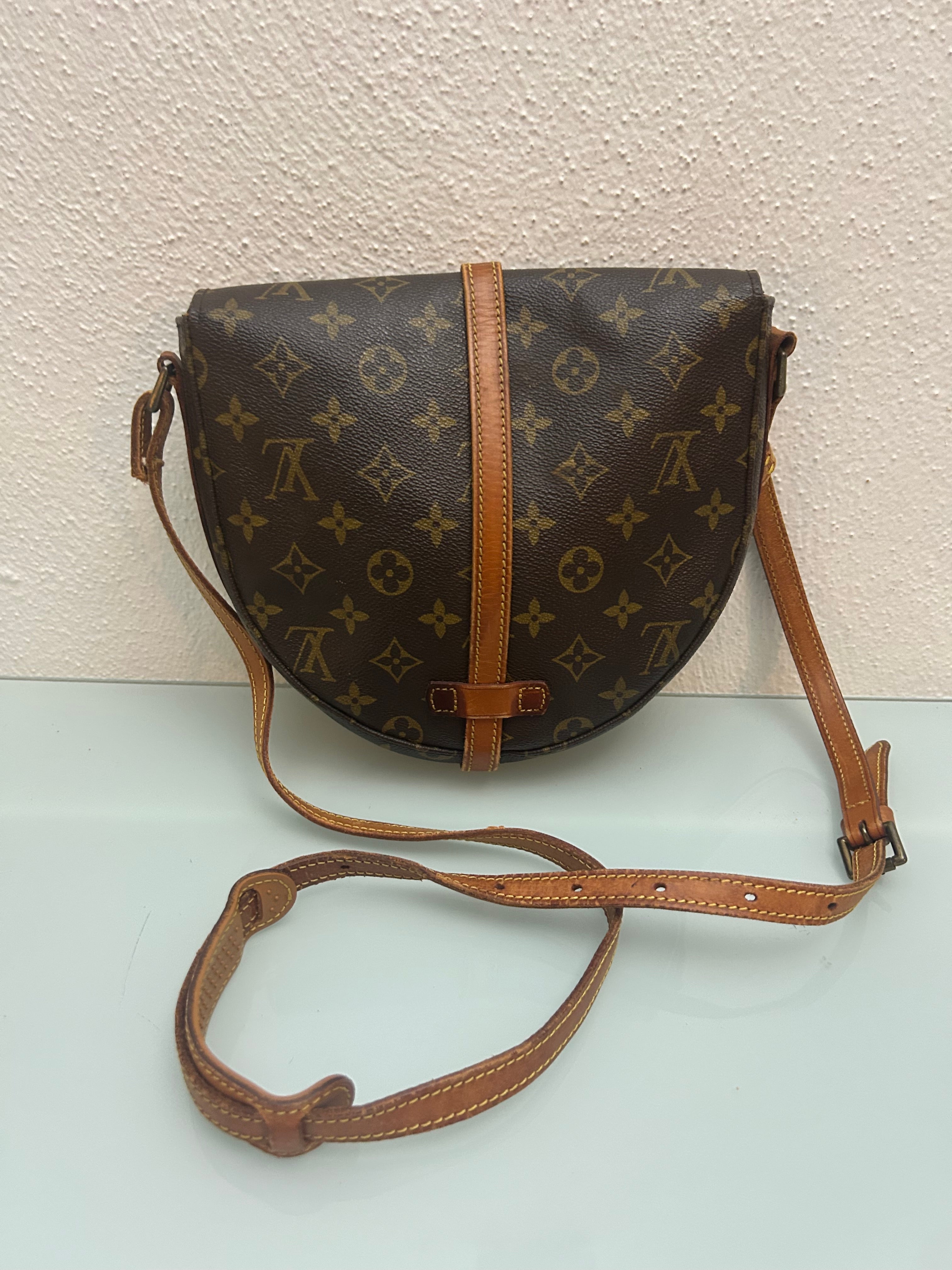 Louis Vuitton Chantilly