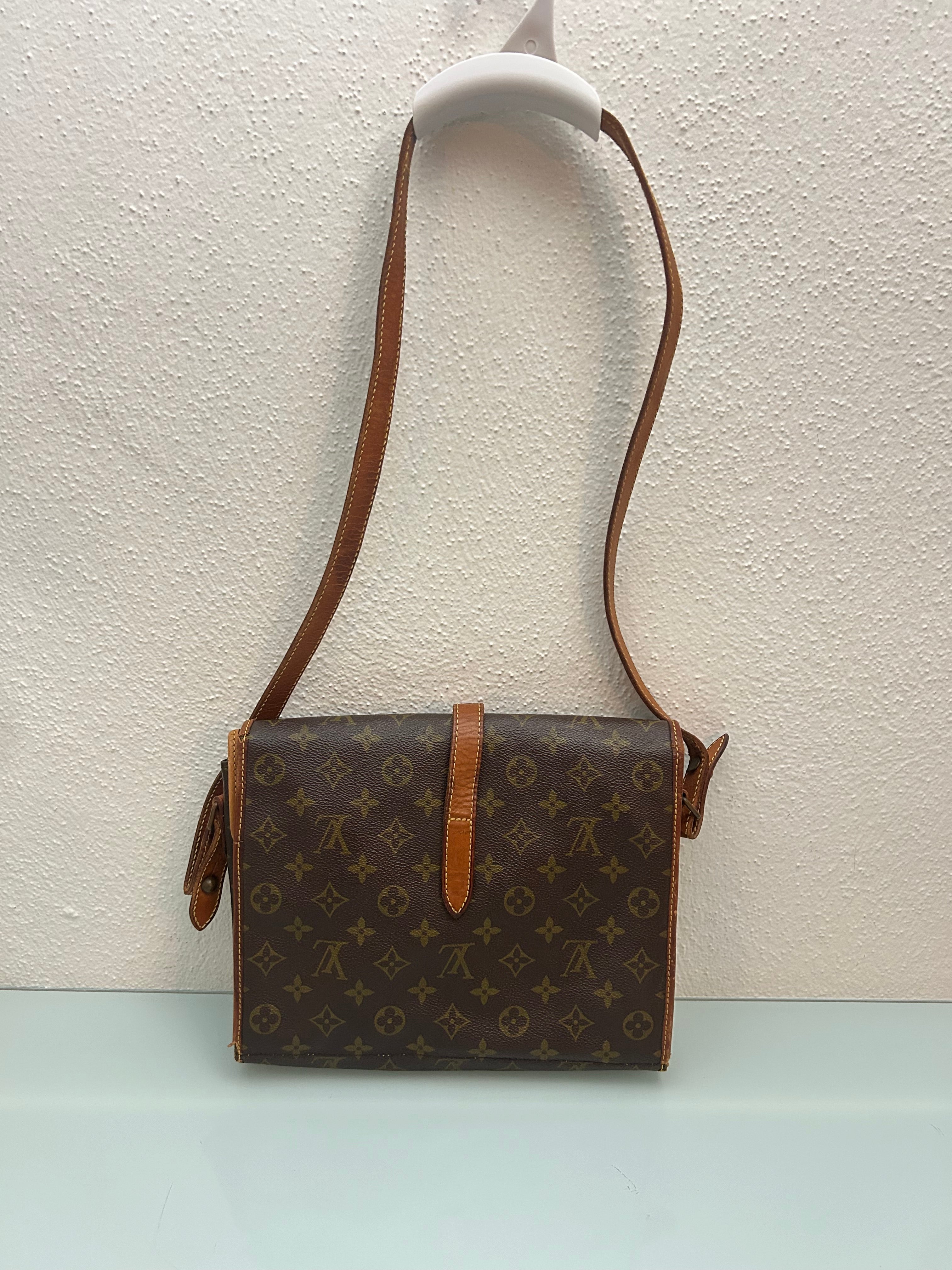 Louis Vuitton Crossbody