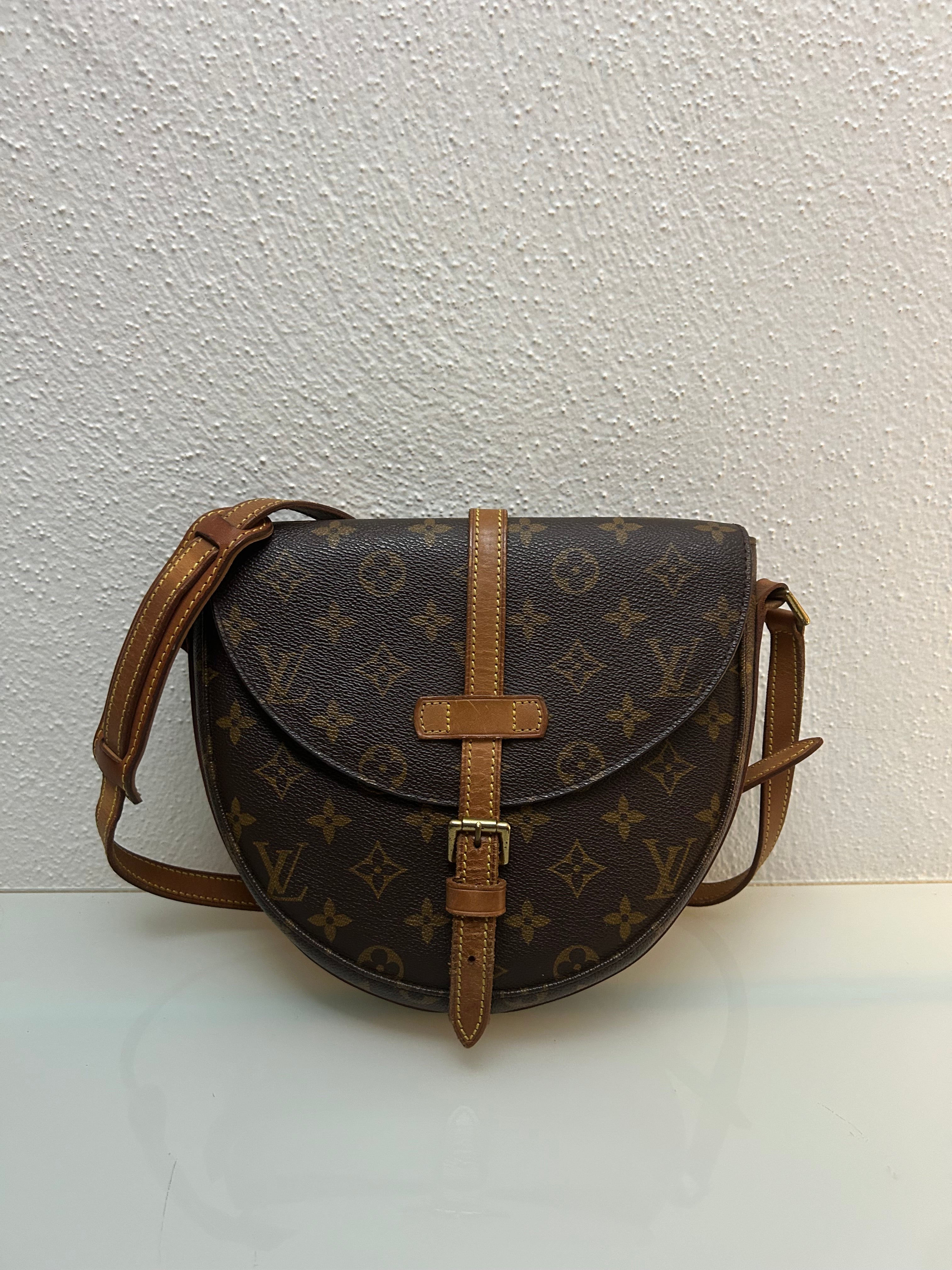 Louis Vuitton Chantilly