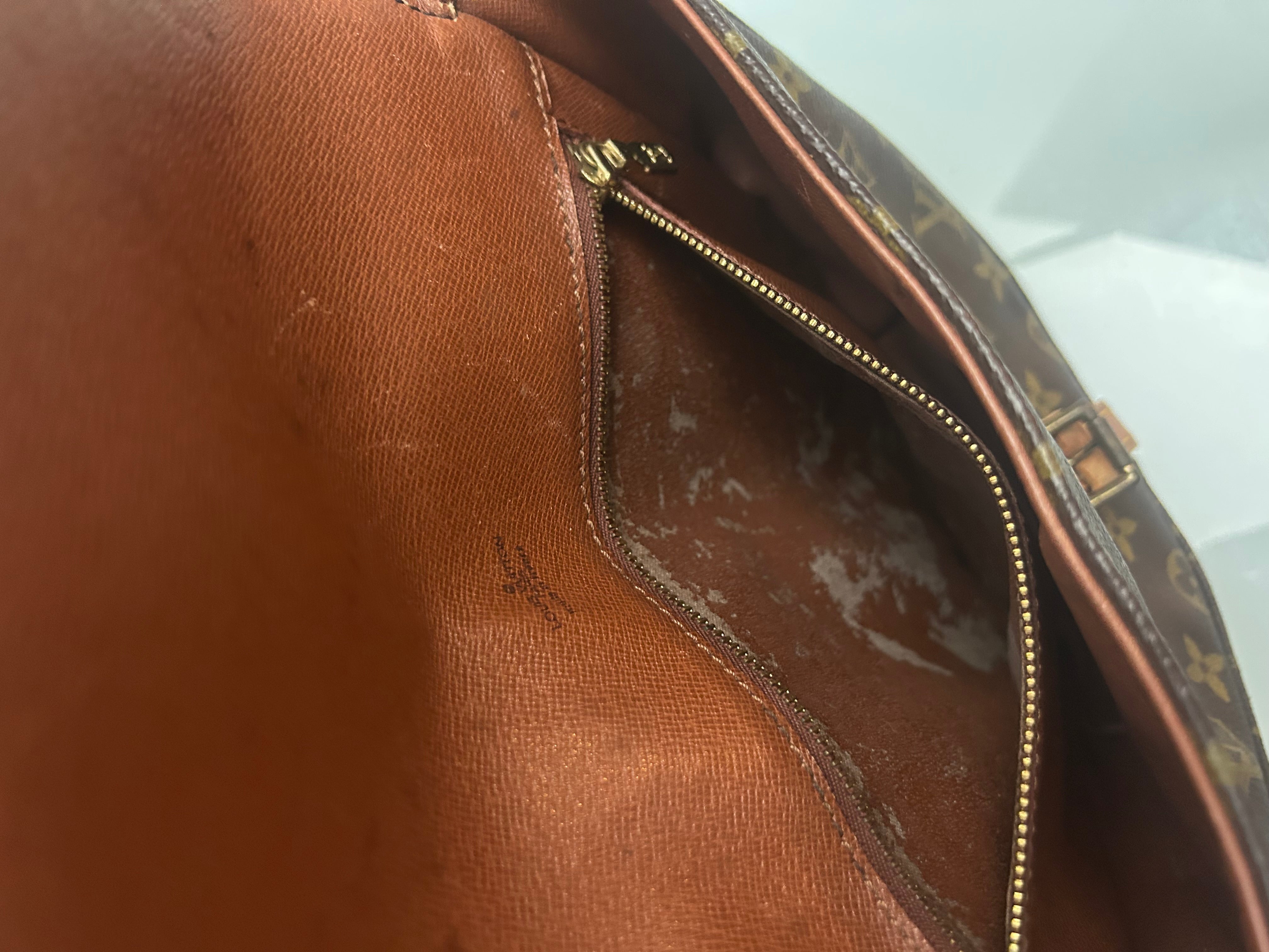 Louis Vuitton Chantilly