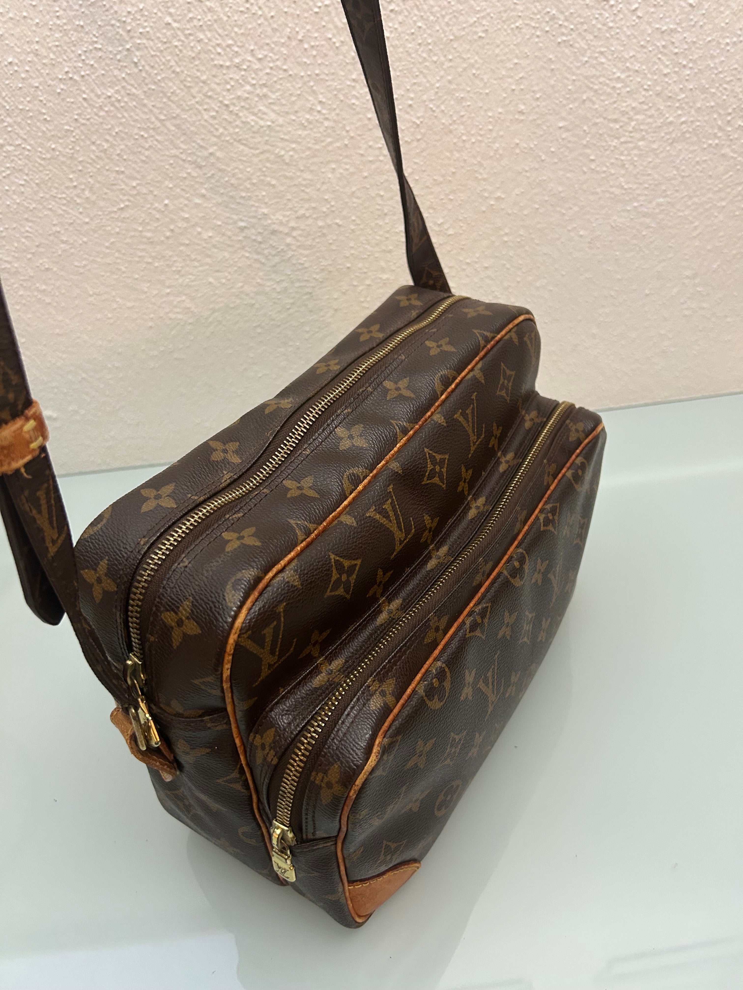 Louis Vuitton Nile