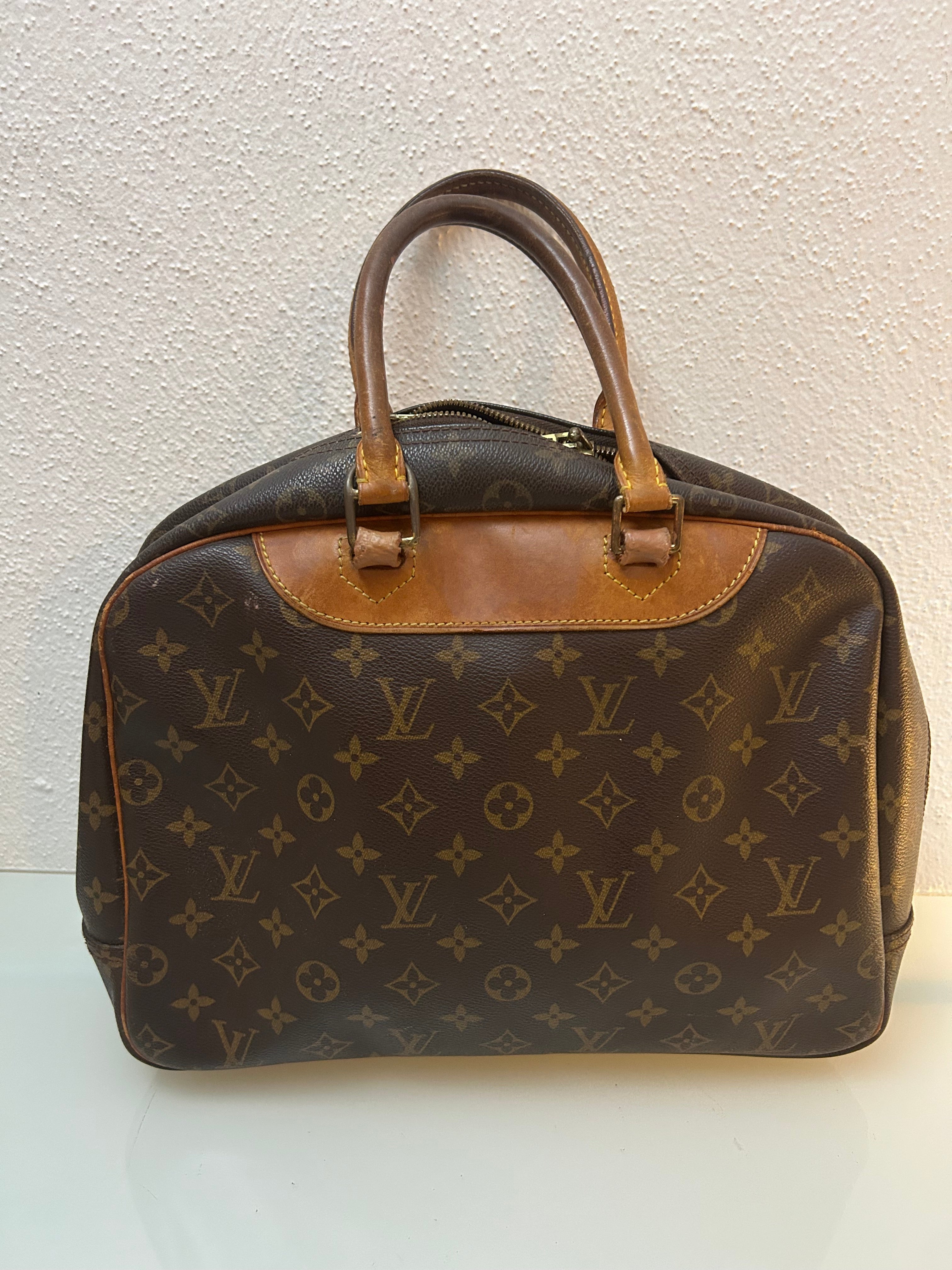 Louis Vuitton Deaudeville