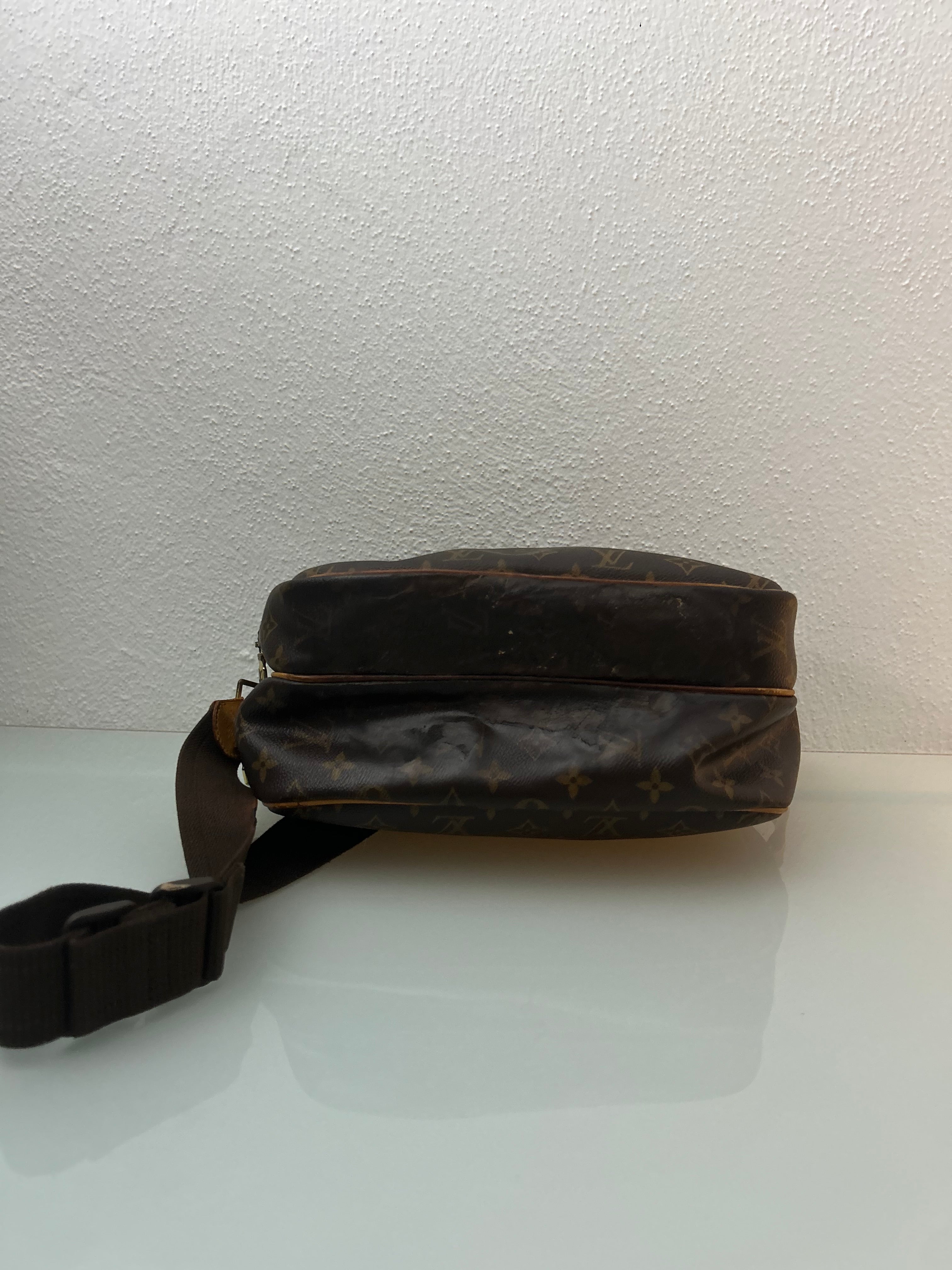 Louis Vuitton Reporter