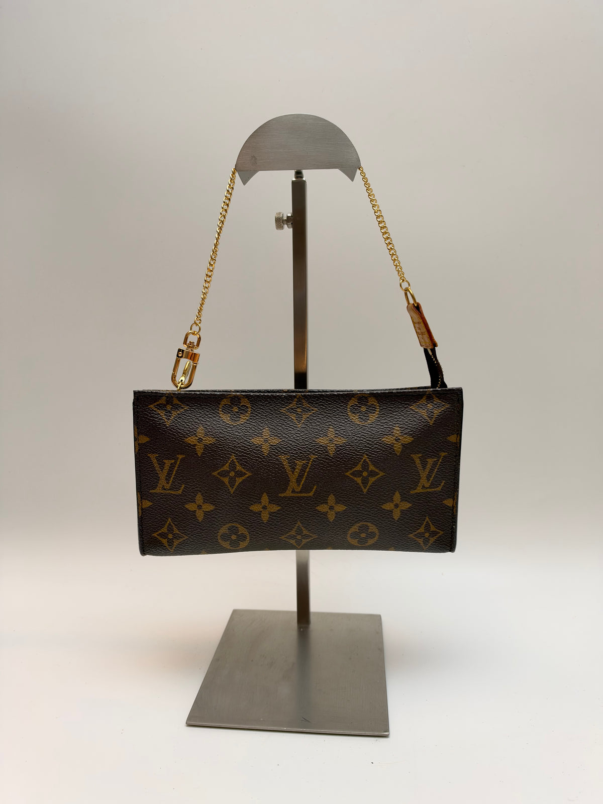 Louis Vuitton Pochette