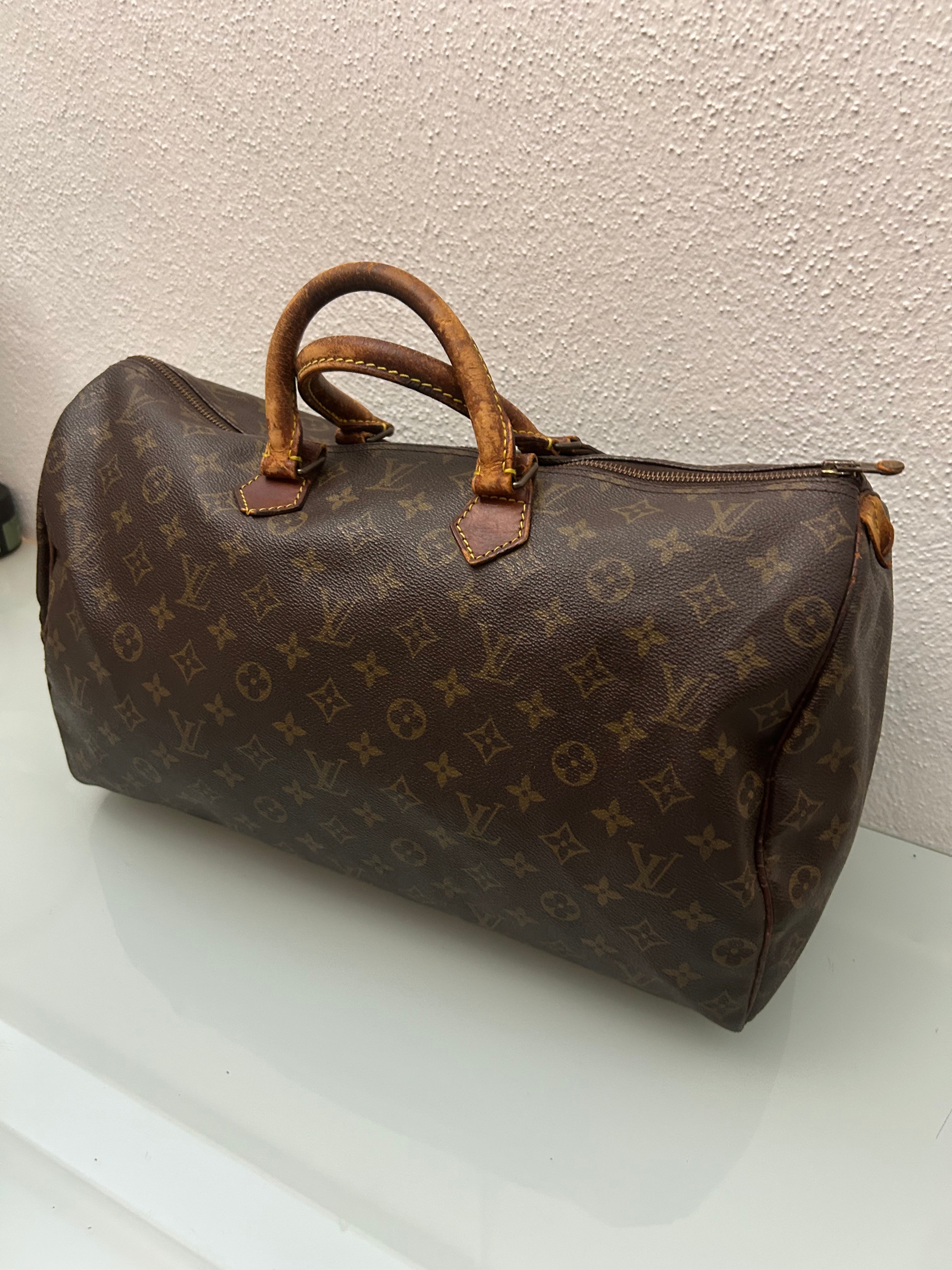 Louis Vuitton Speedy 40
