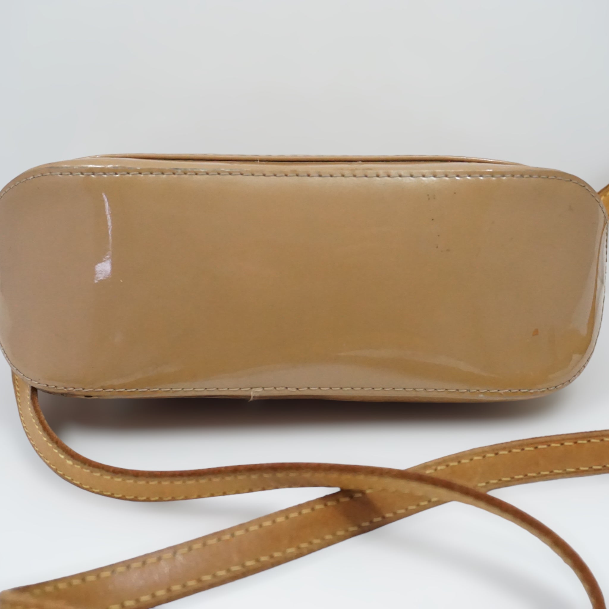 Louis Vuitton Vernis Crossbody
