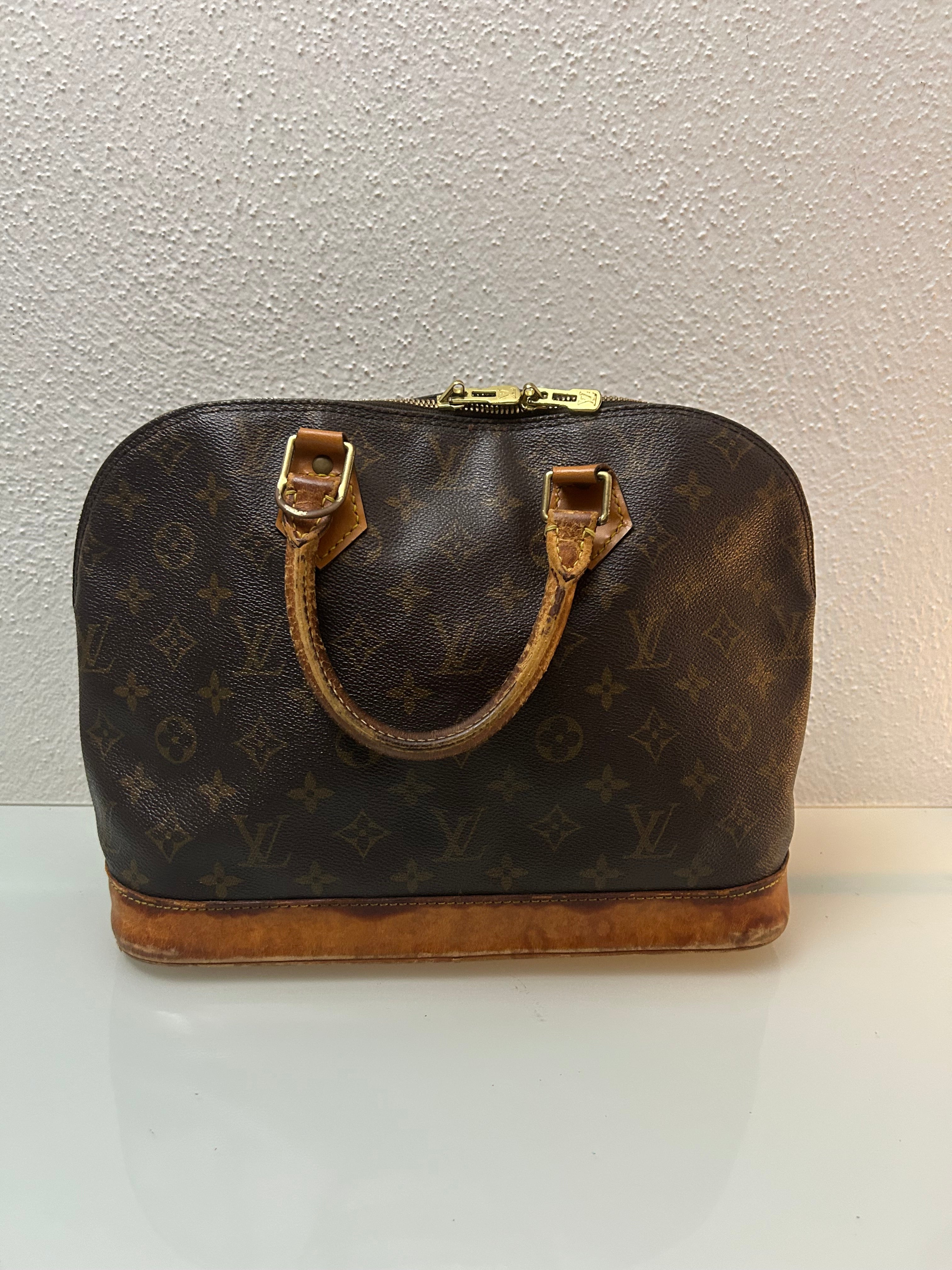 Louis Vuitton Alma