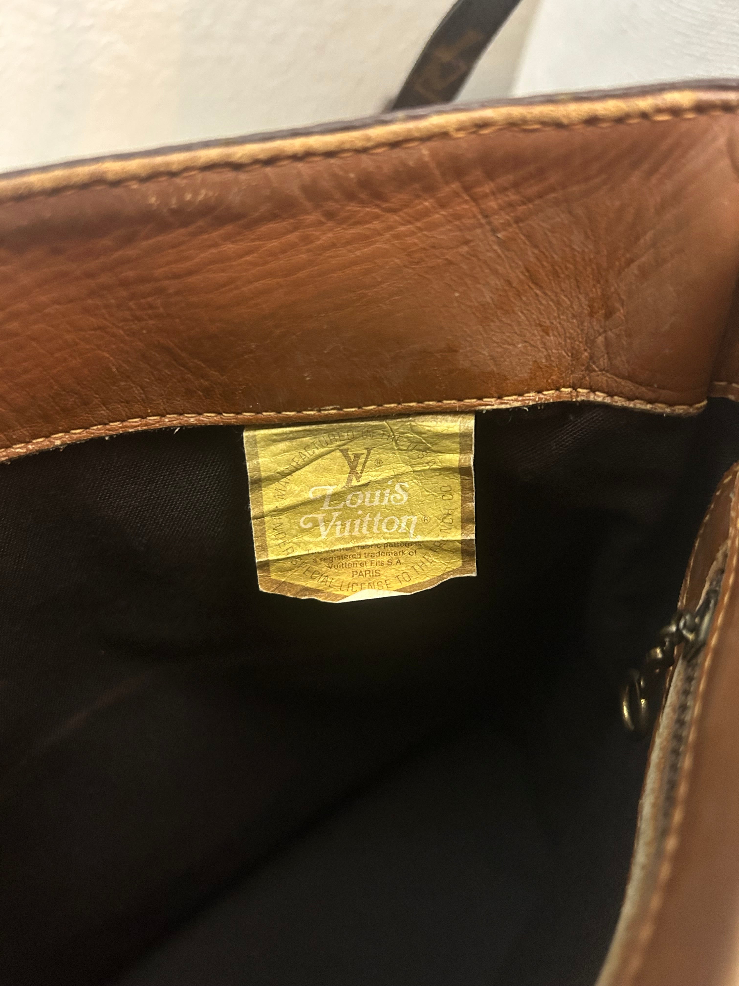 Louis Vuitton Marais