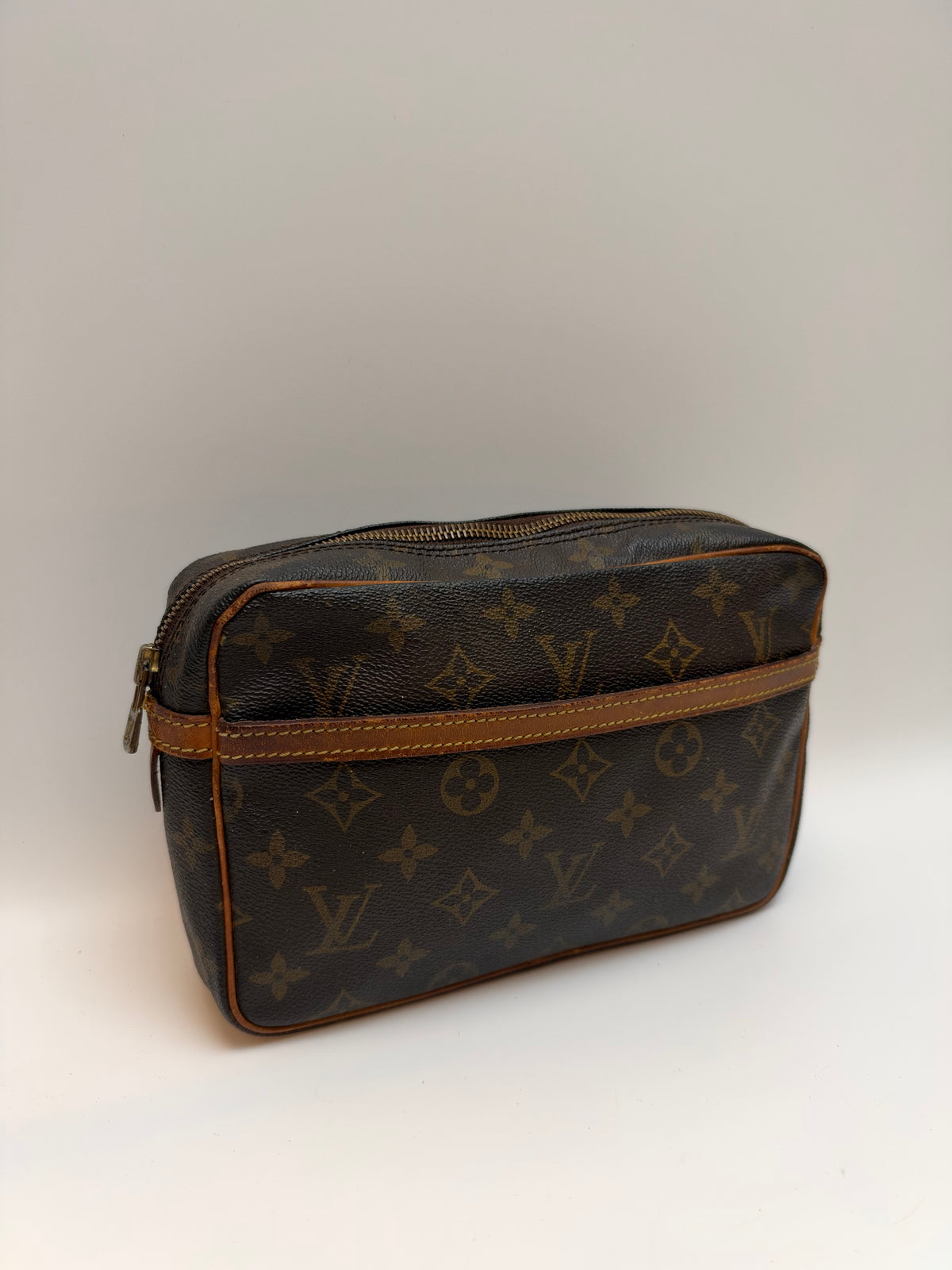 Louis Vuitton Clutch