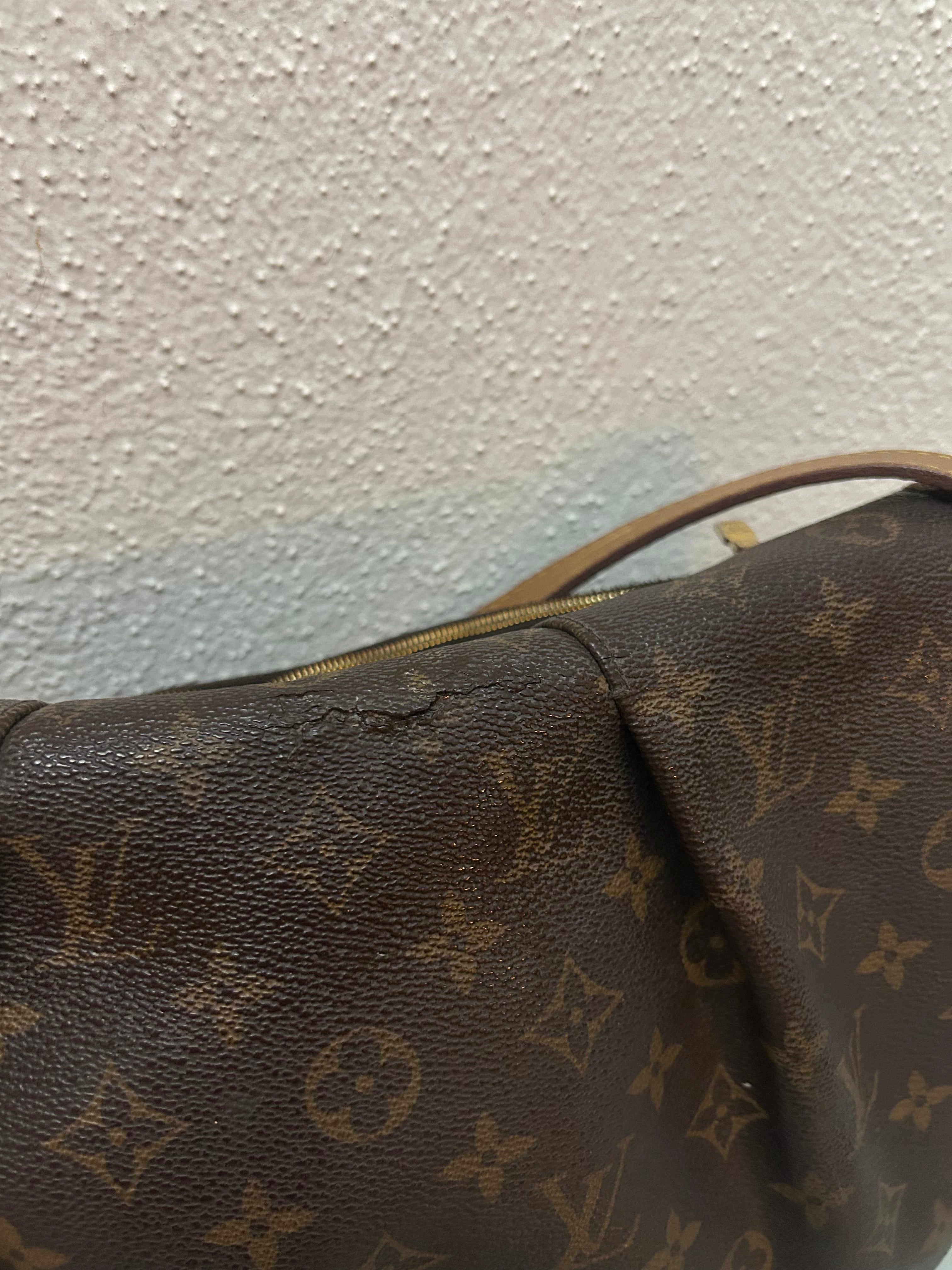 Louis Vuitton Menilmontant