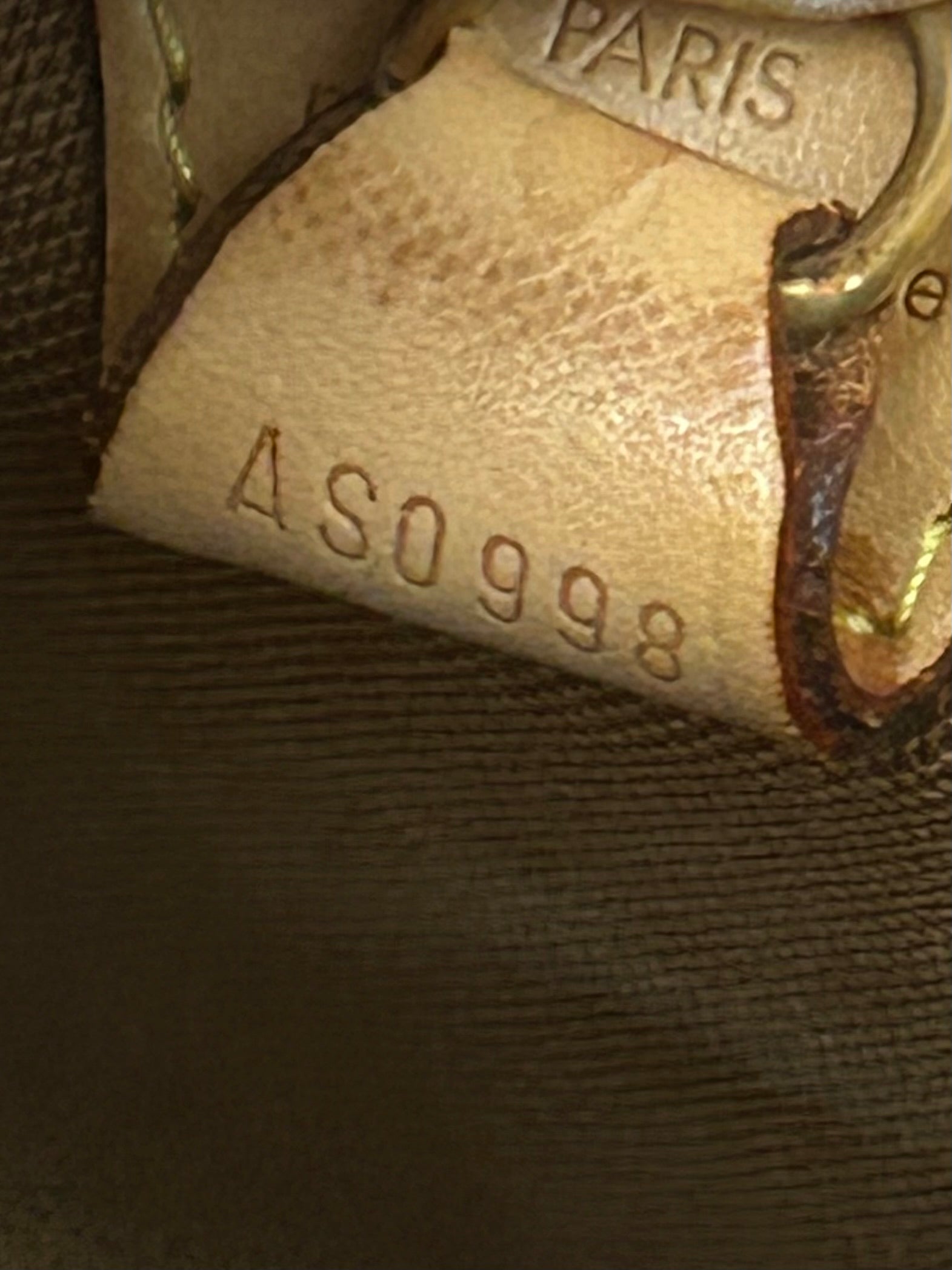 Louis Vuitton Ellipse
