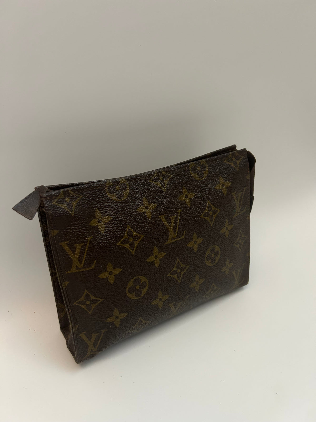 Louis Vuitton Clutch
