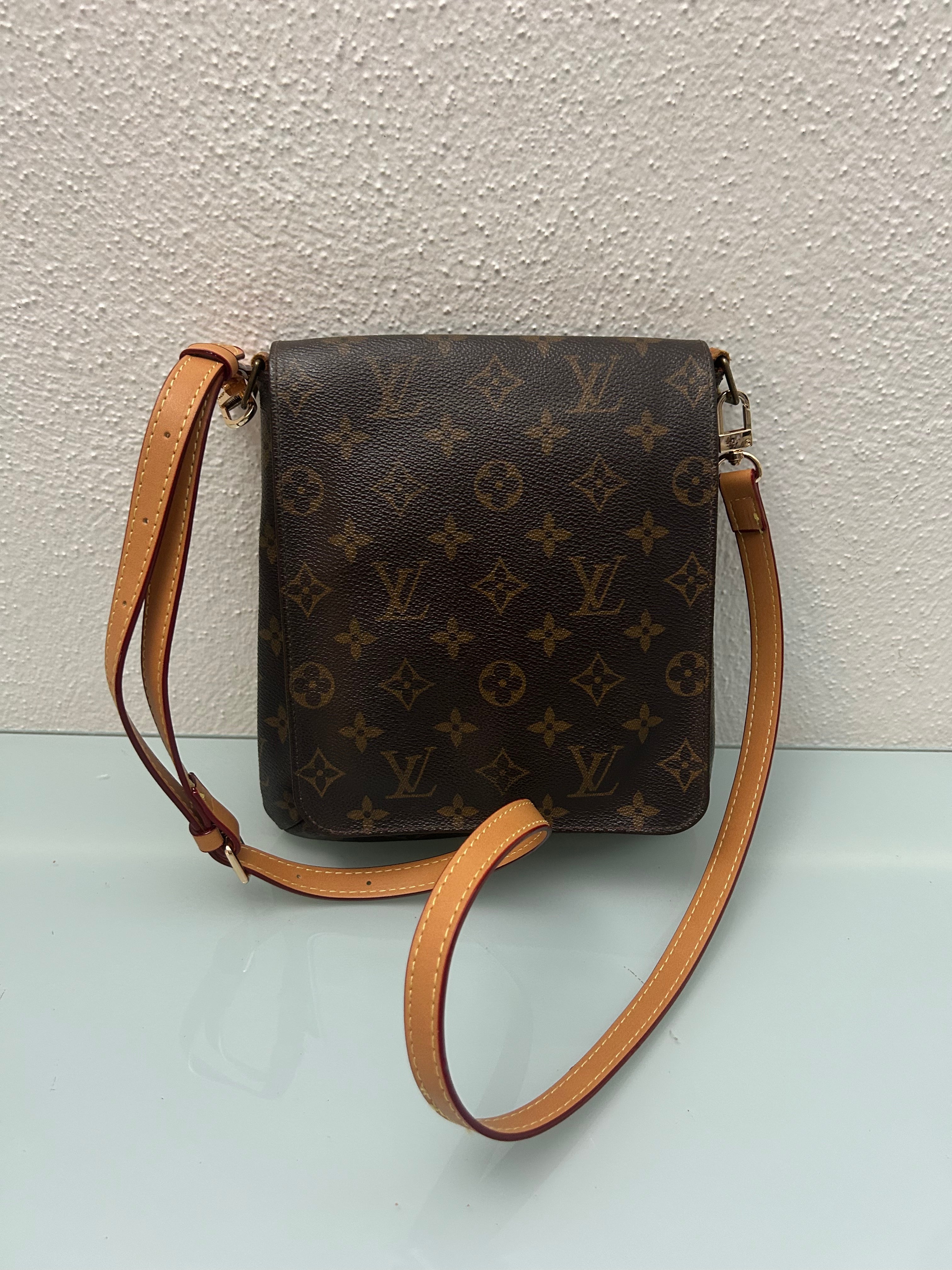 Louis Vuitton Crossbody