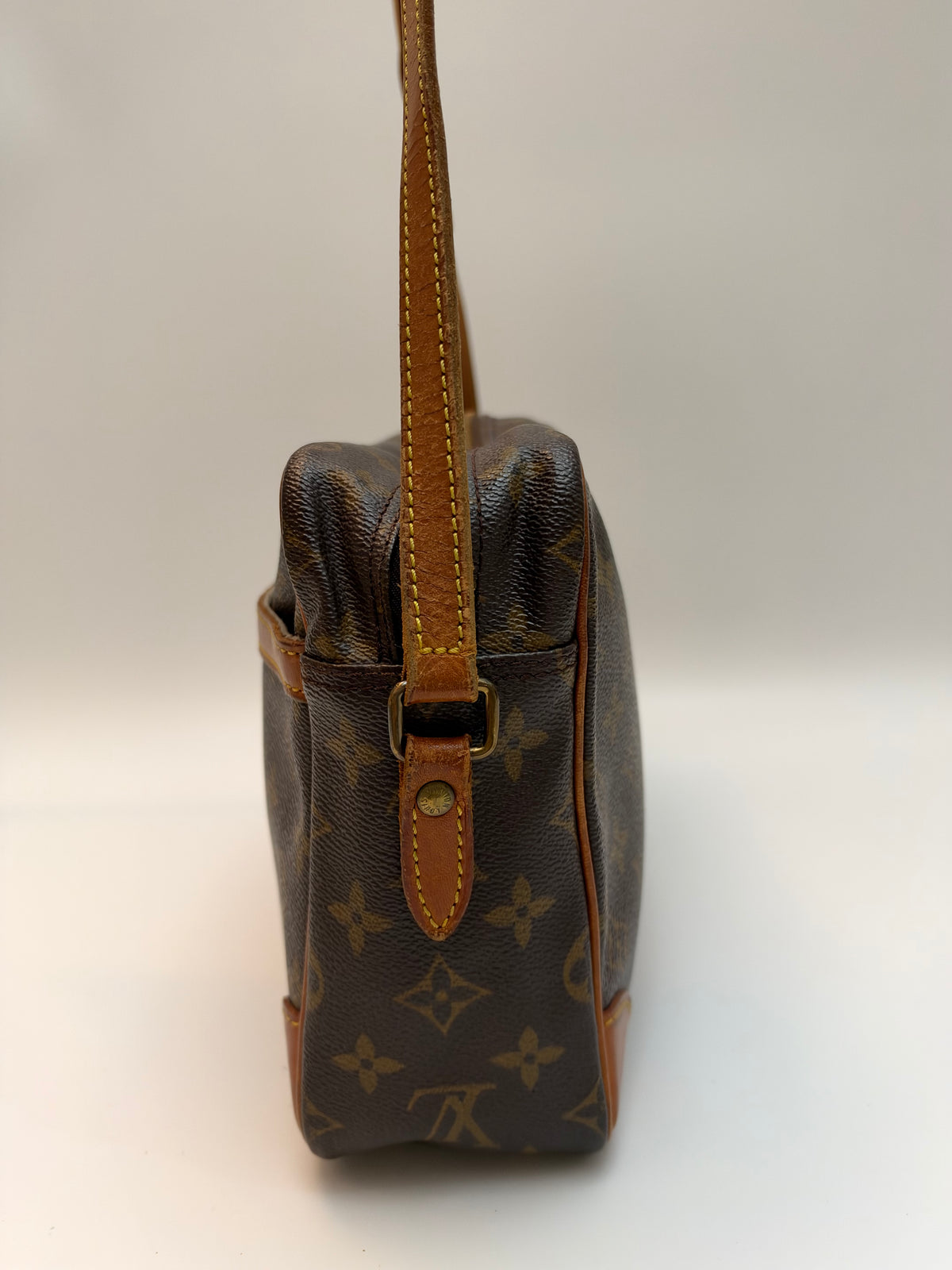 Louis Vuitton Trocadéro 30