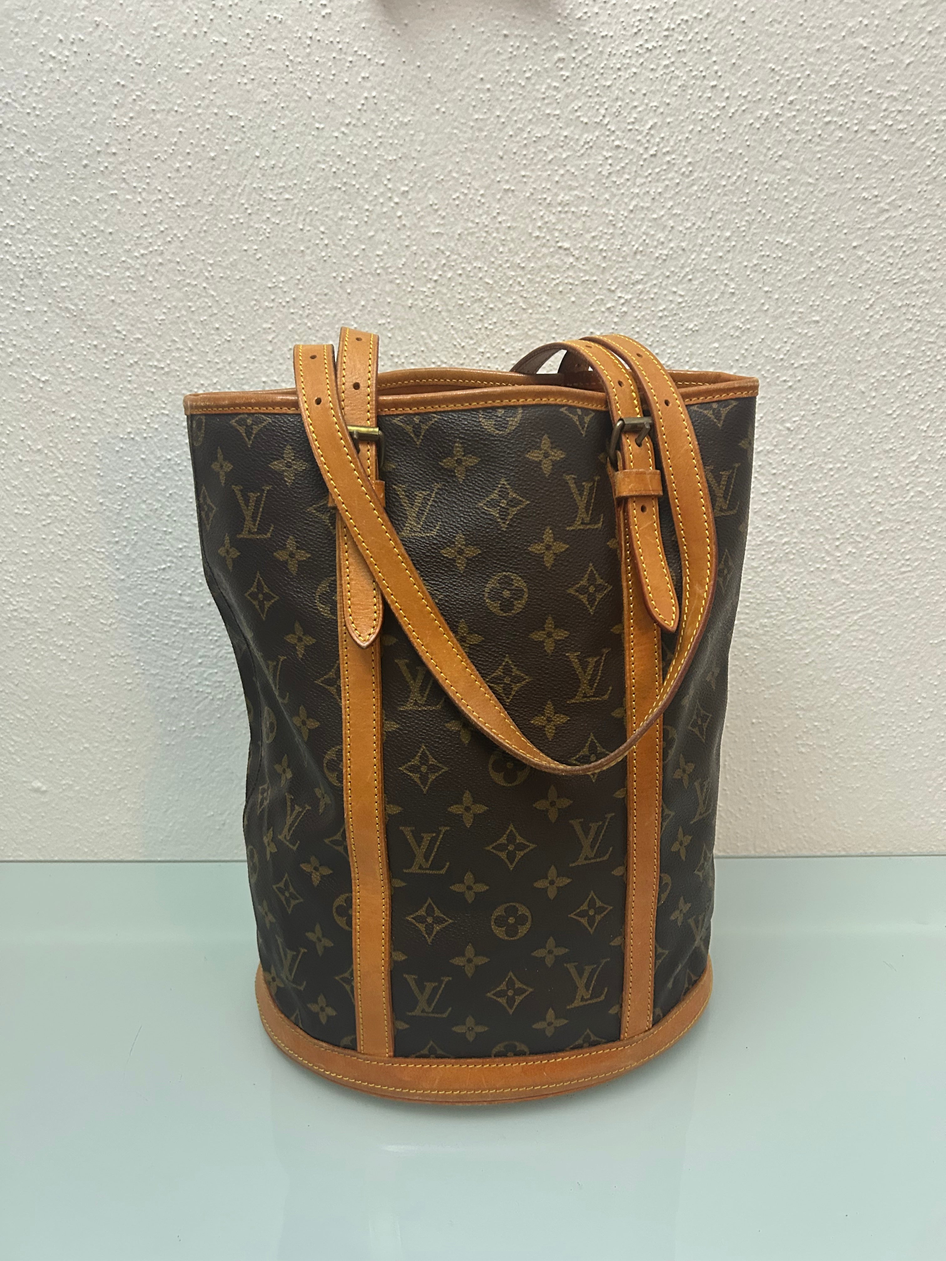 Louis Vuitton Bucket