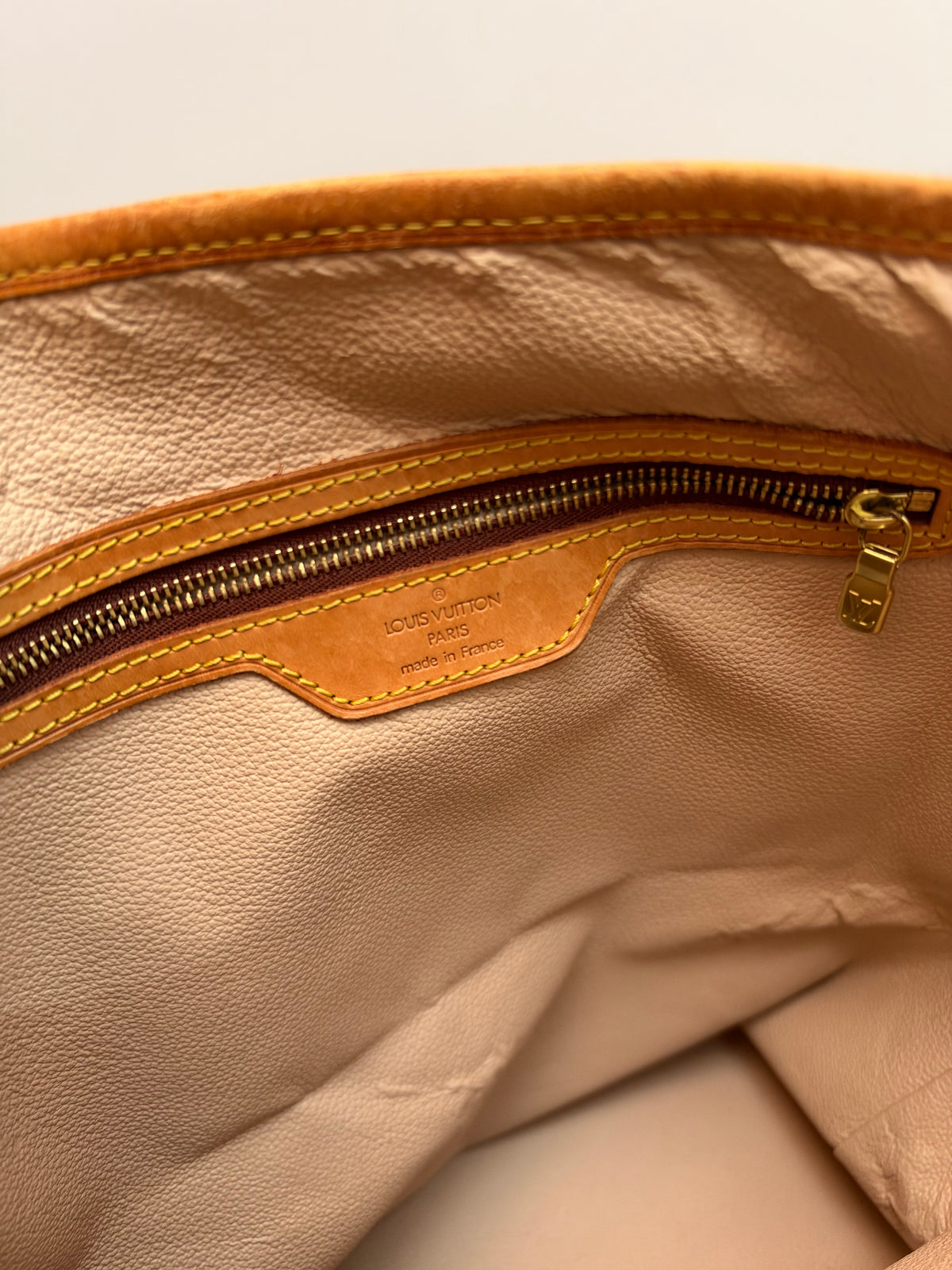 Louis Vuitton Bucket GM