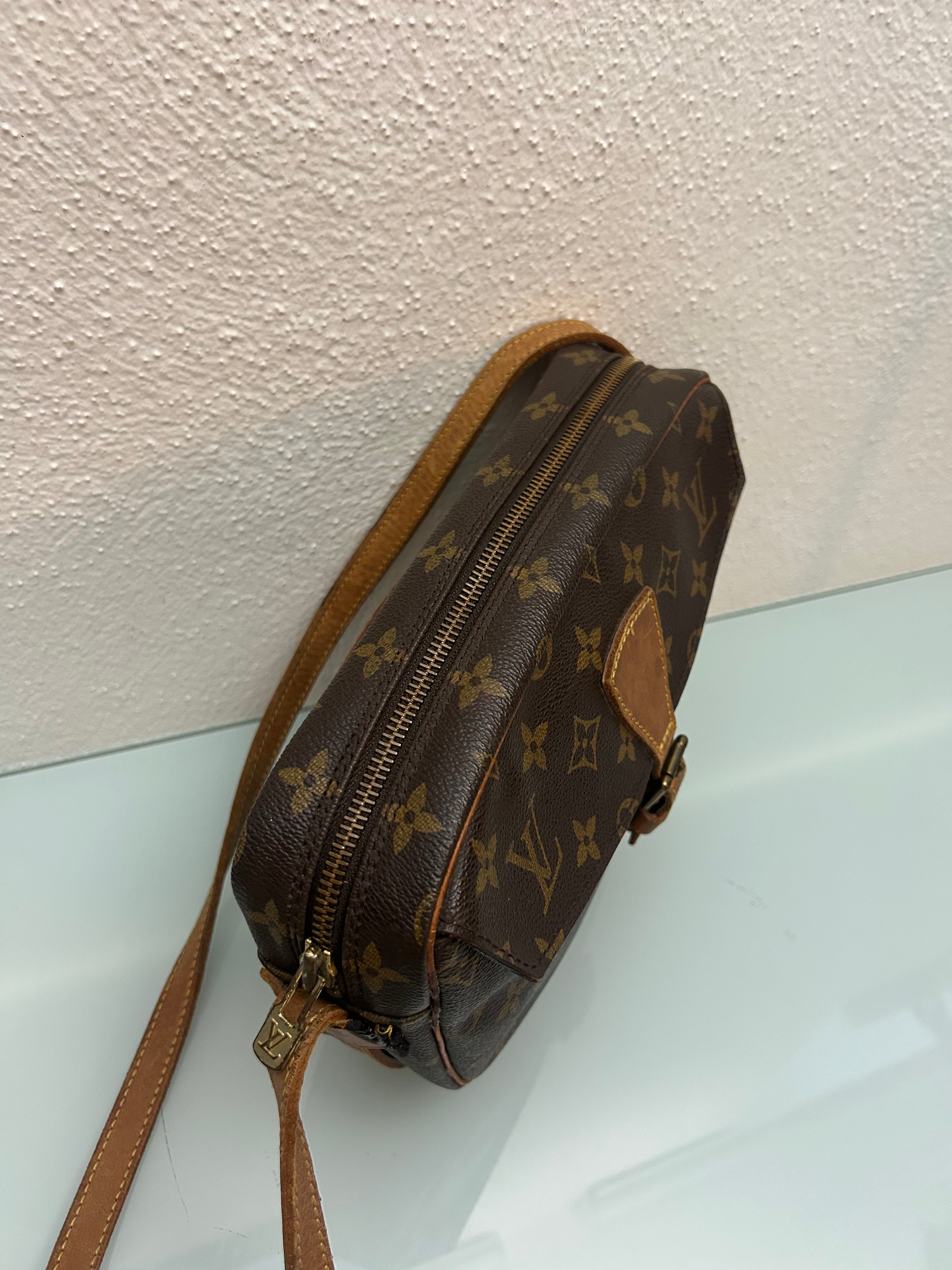Louis Vuitton Jeune Fille